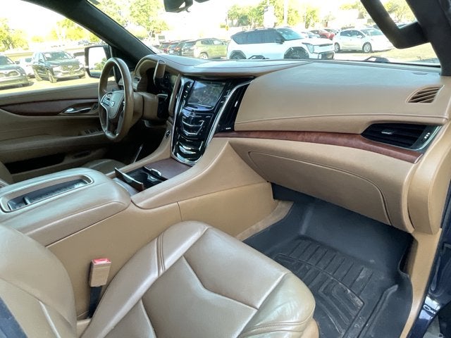 2017 Cadillac Escalade Platinum