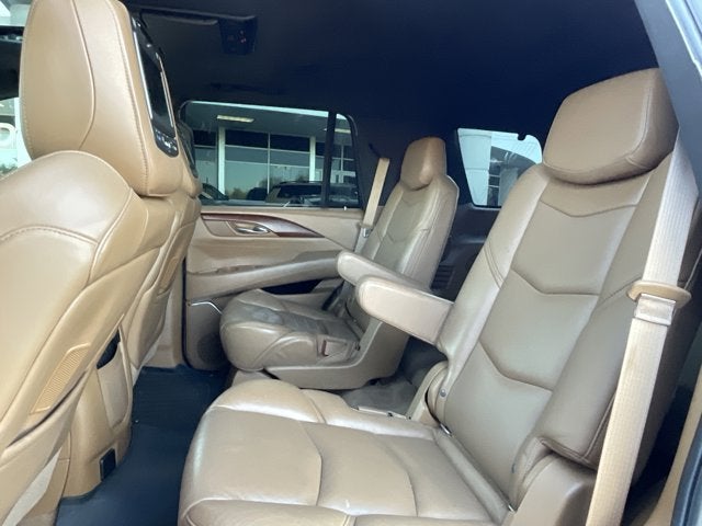 2017 Cadillac Escalade Platinum