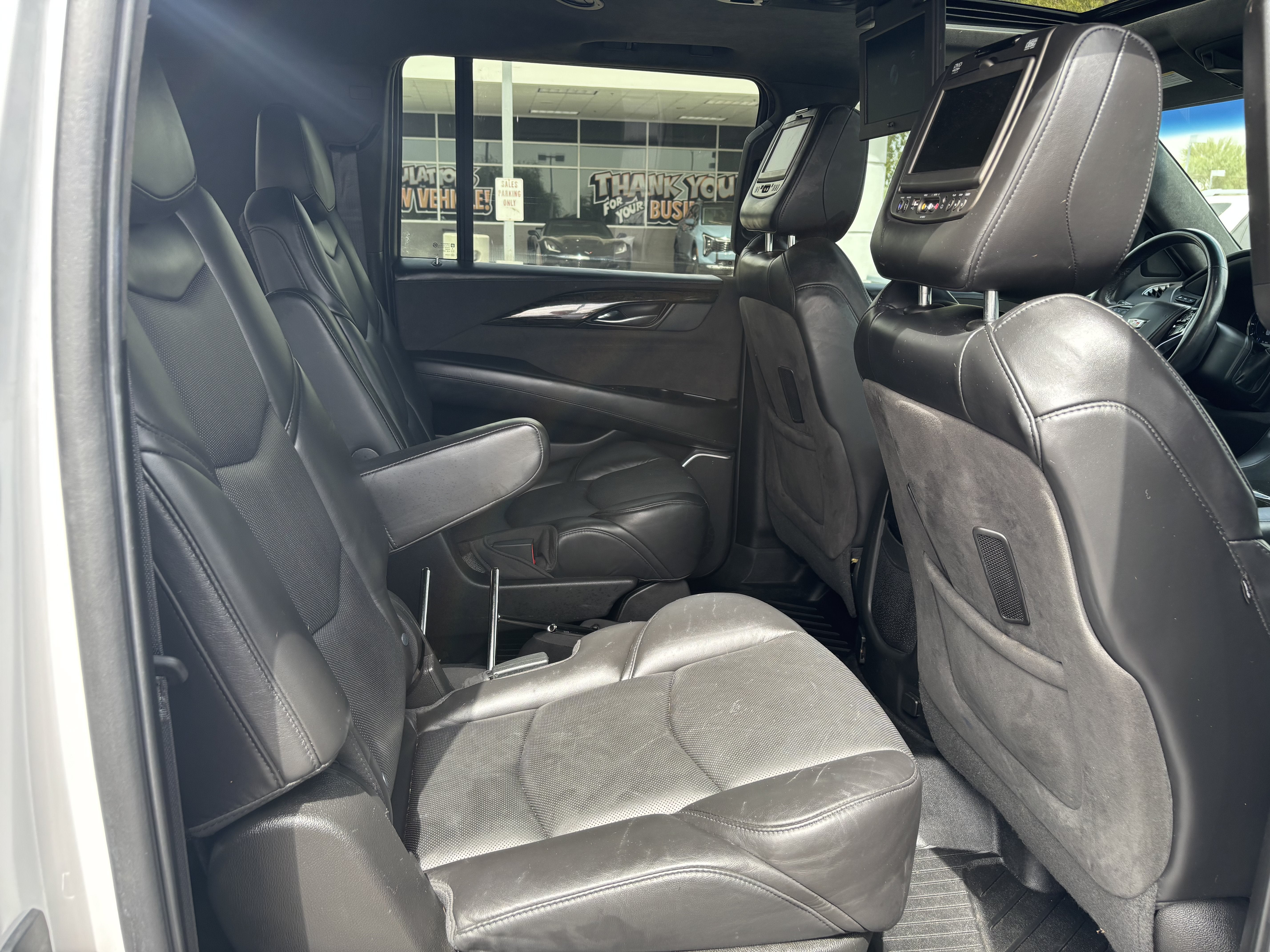 2019 Cadillac Escalade ESV Platinum