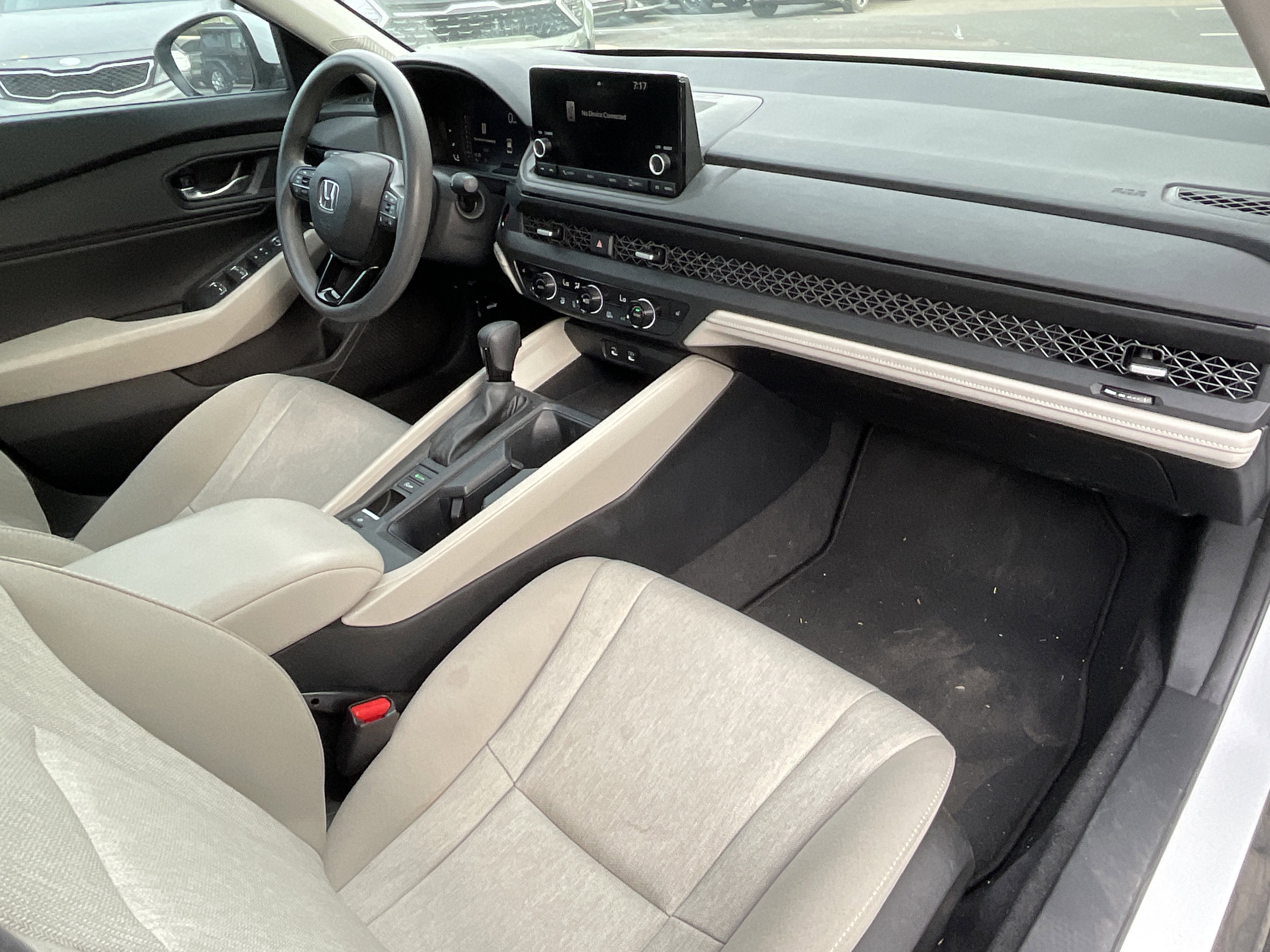 2023 Honda Accord Sedan EX* 1 OWNER/ CLEAN CARFAX