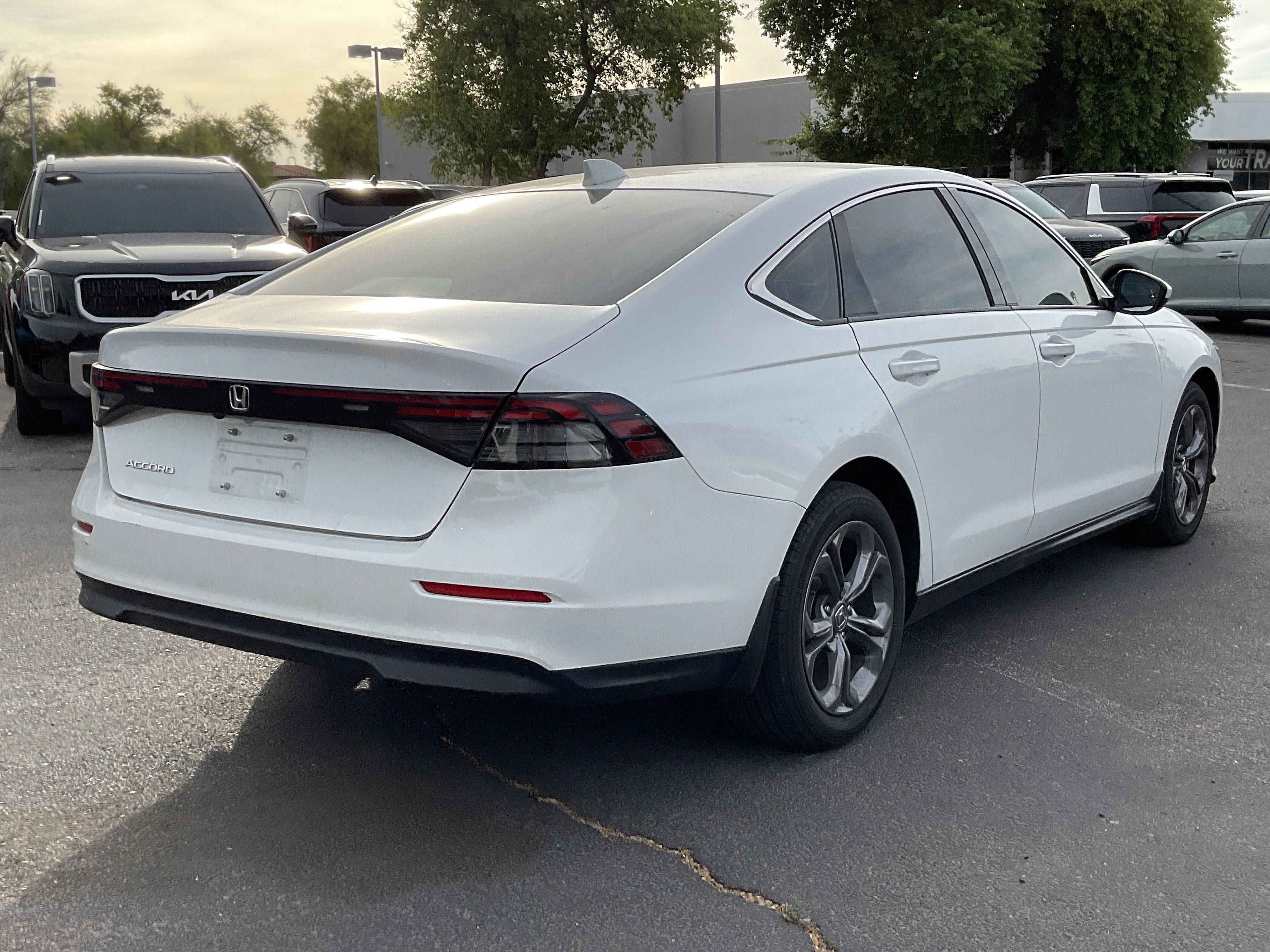 2023 Honda Accord Sedan EX* 1 OWNER/ CLEAN CARFAX