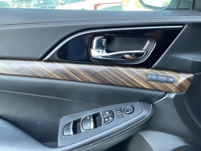 2017 Nissan Maxima Platinum