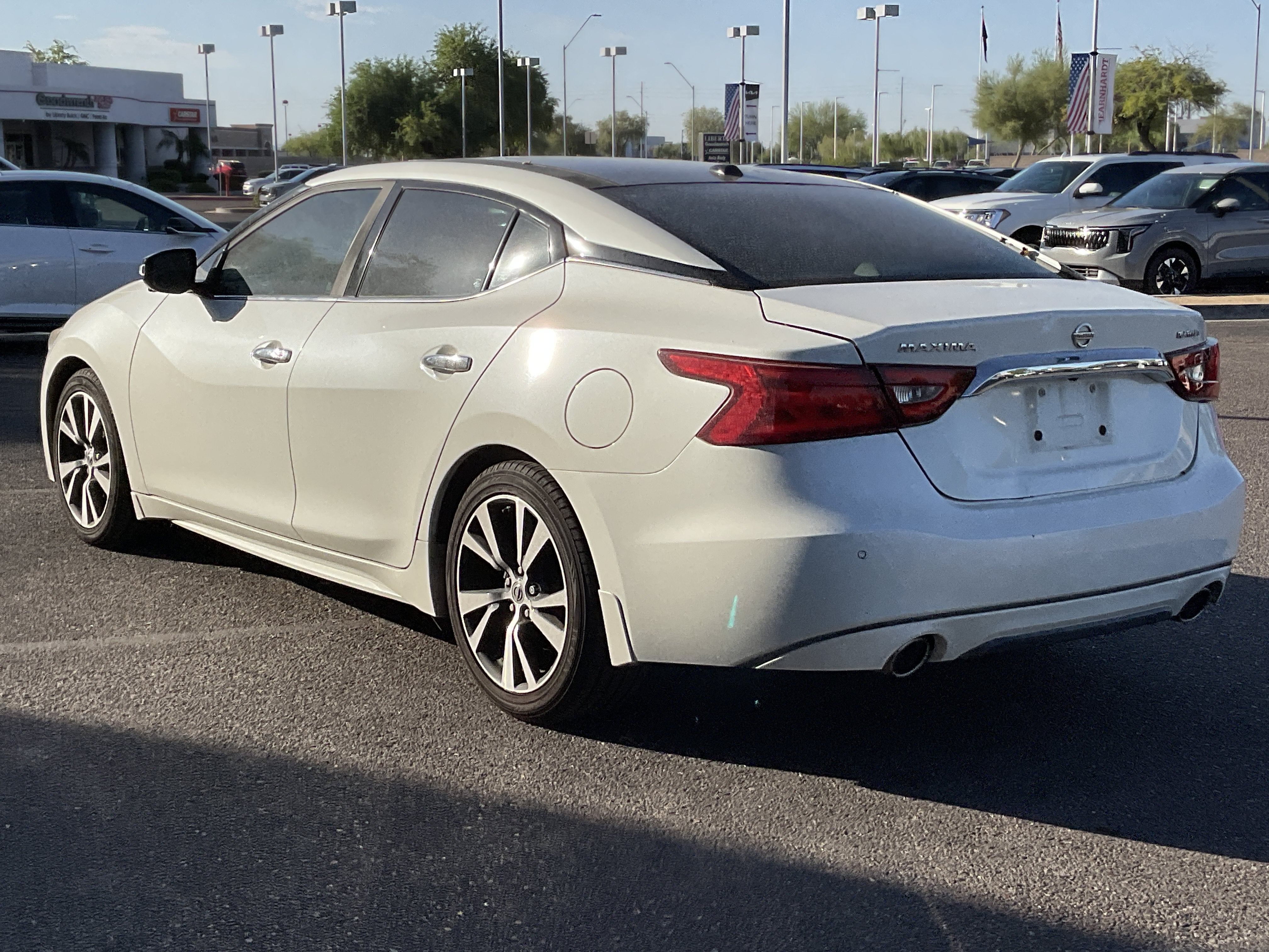 2017 Nissan Maxima Platinum