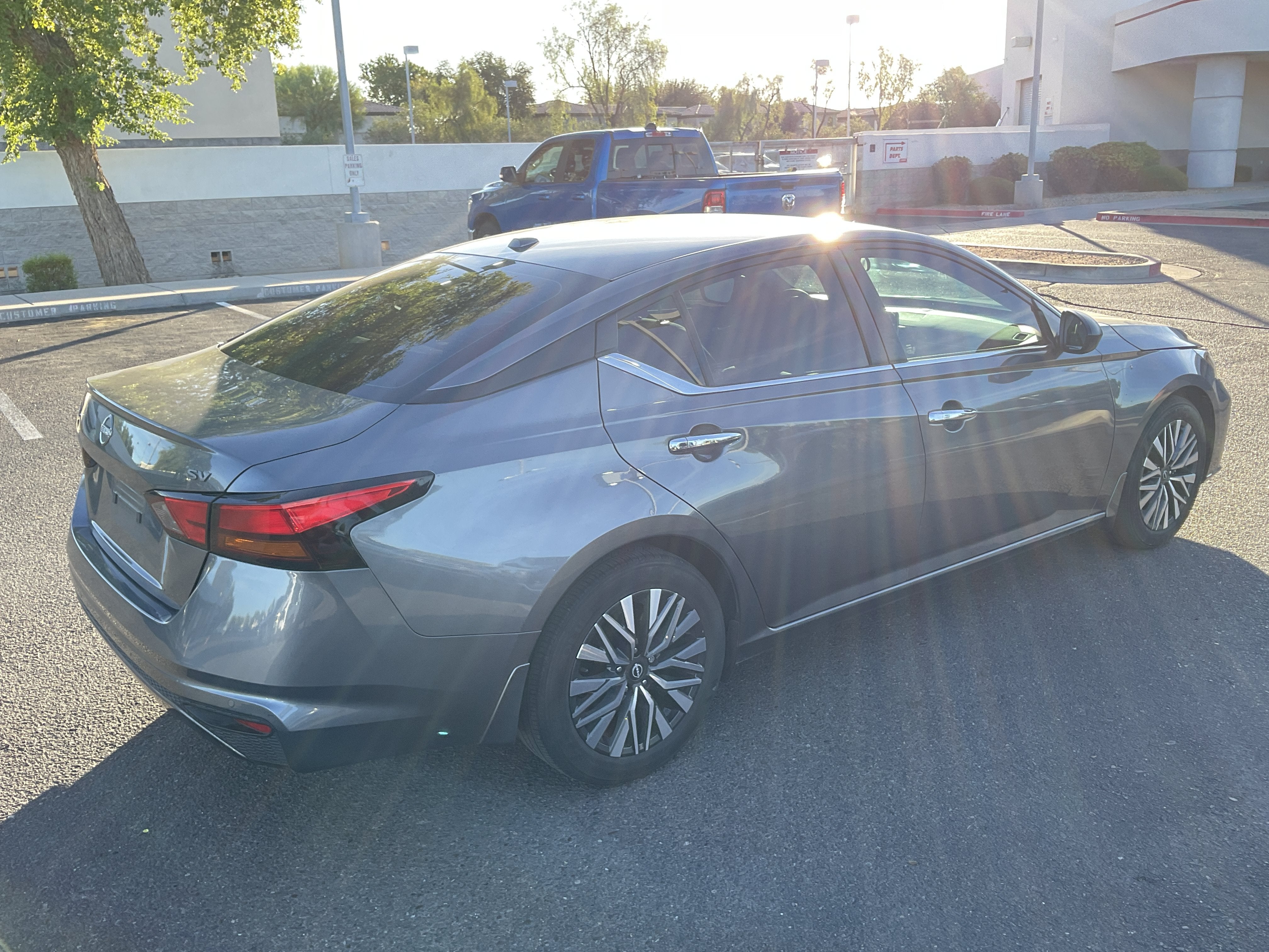 2024 Nissan Altima 2.5 SV