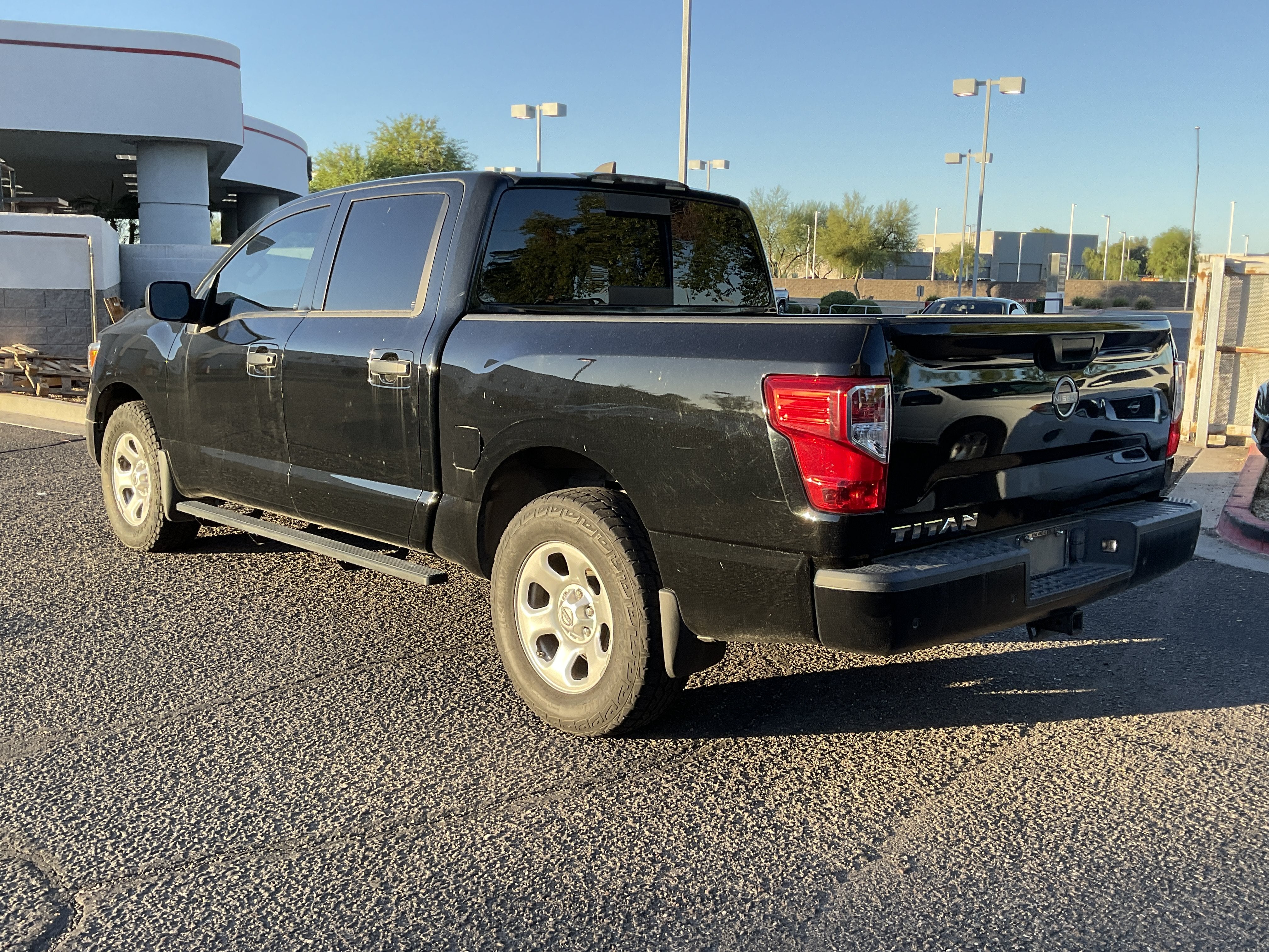 2023 Nissan Titan S