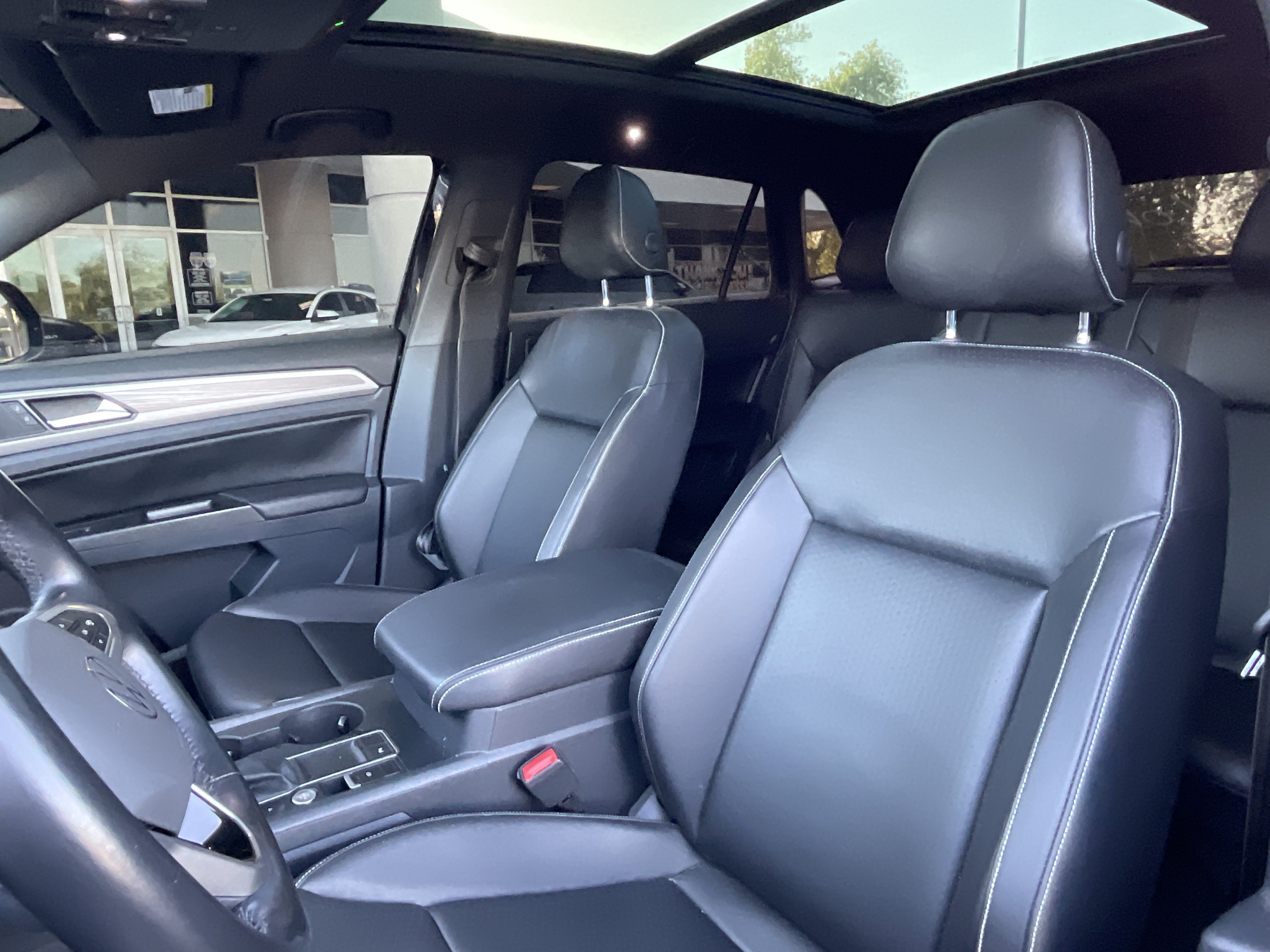 2020 Volkswagen Atlas Cross Sport 2.0T SE w/Technology