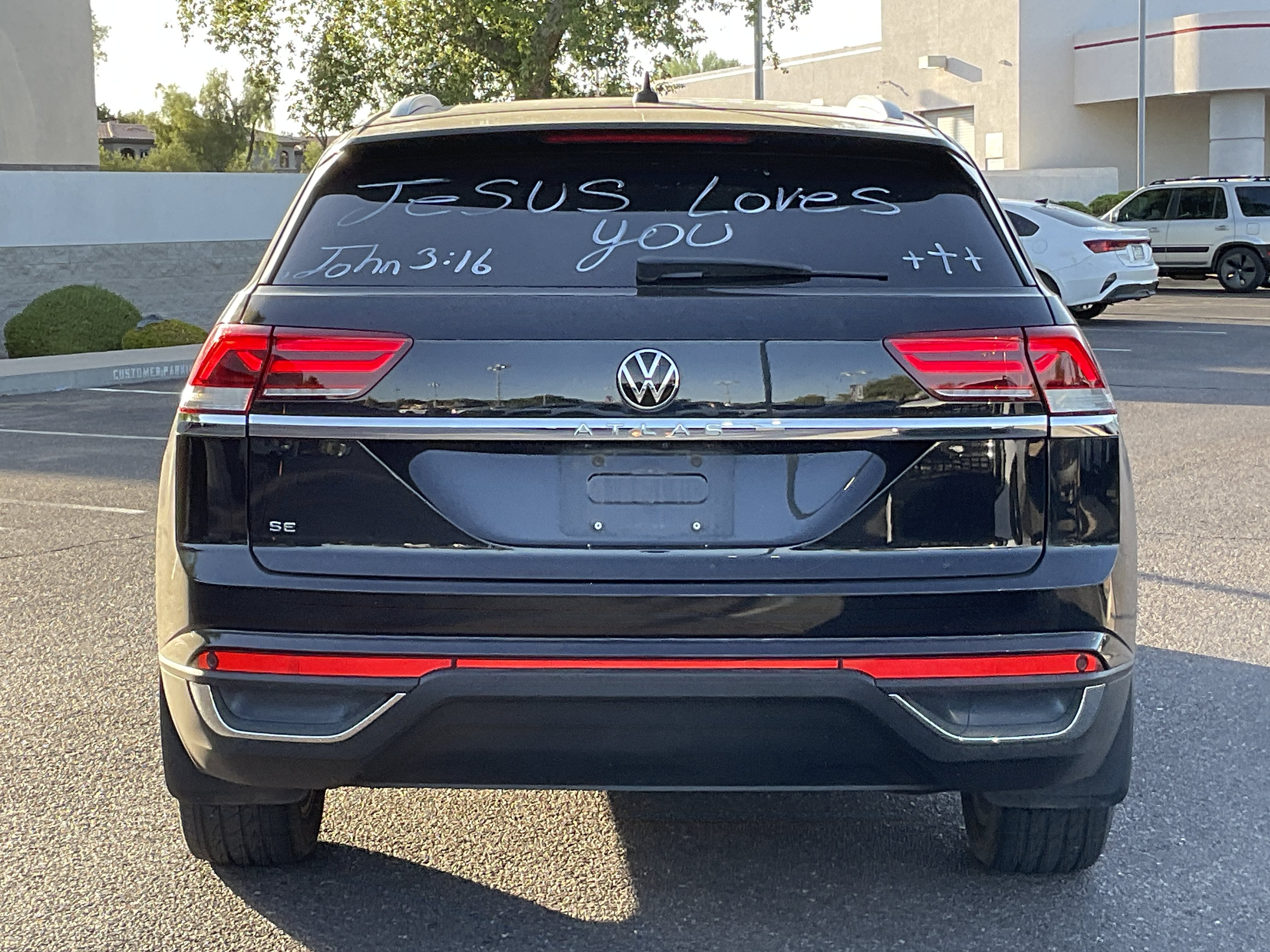 2020 Volkswagen Atlas Cross Sport 2.0T SE w/Technology