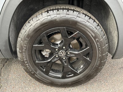 2025 Volkswagen Atlas 2.0T Peak Edition