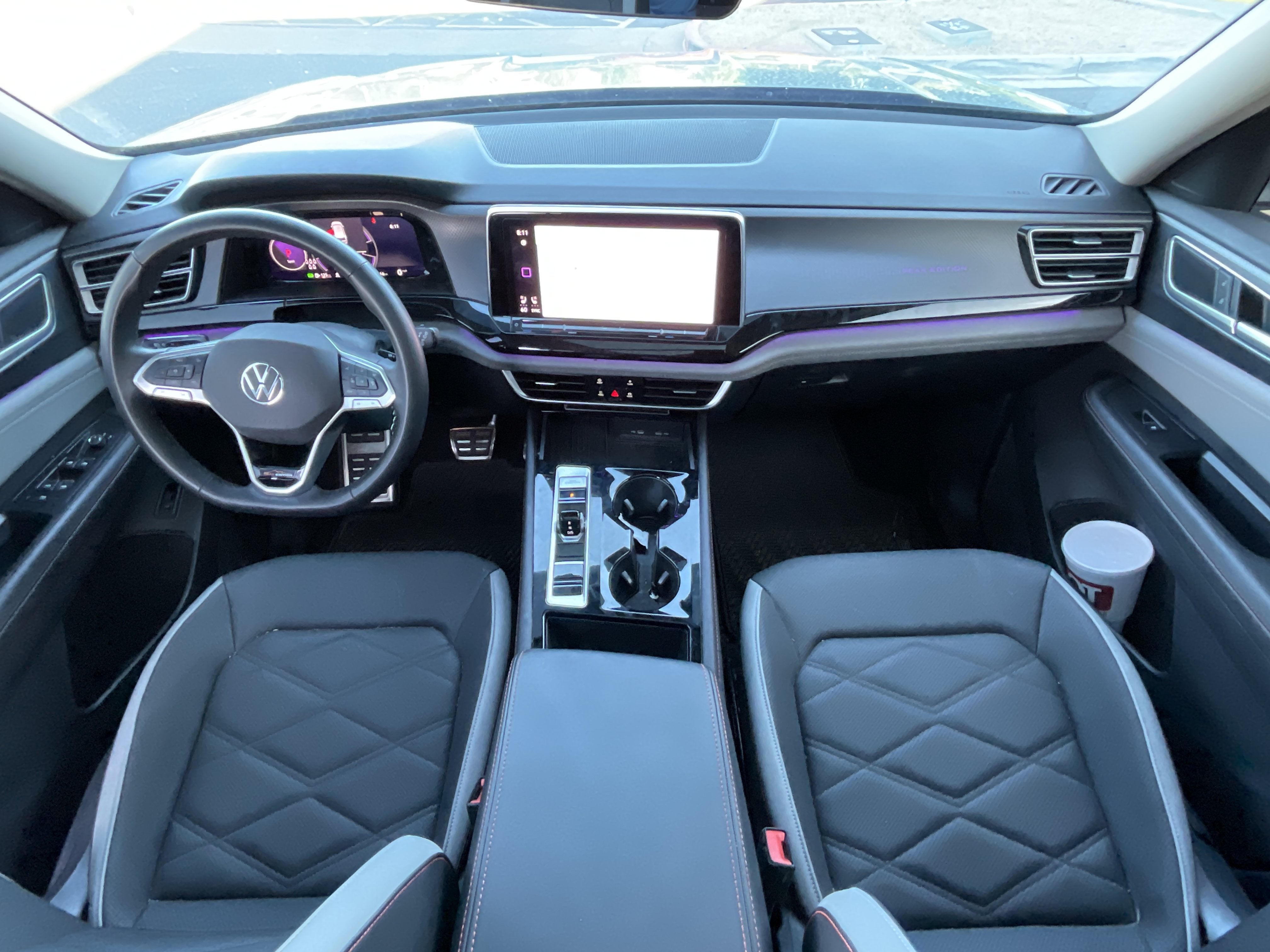 2025 Volkswagen Atlas 2.0T Peak Edition