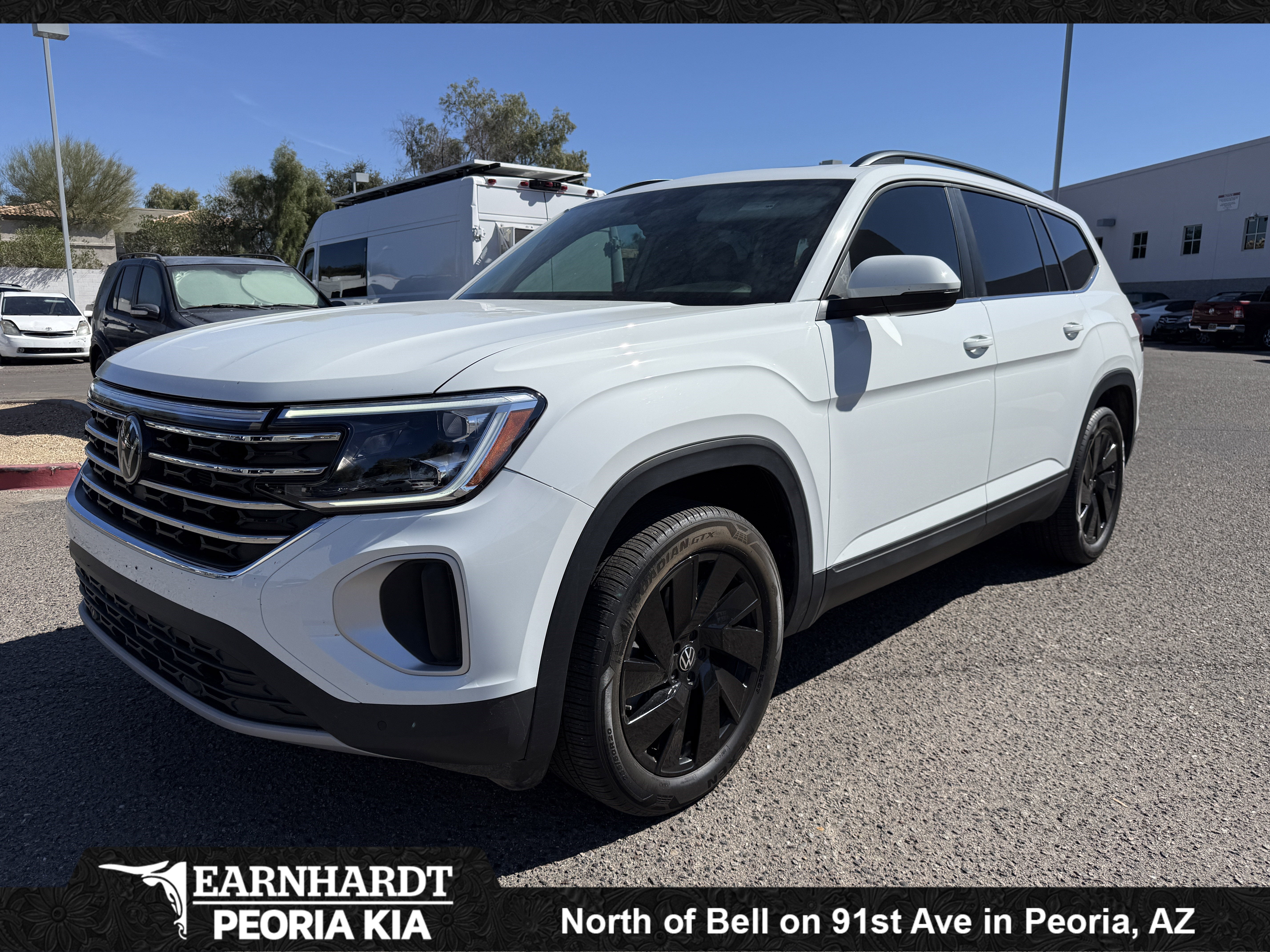 2025 Volkswagen Atlas 2.0T SE w/Technology* 1 OWNER