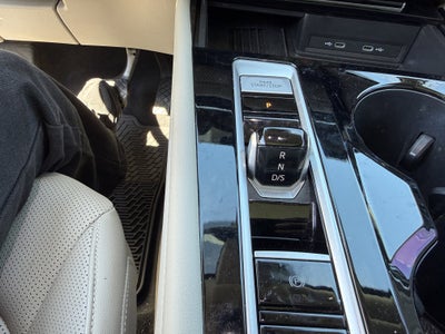 2025 Volkswagen Atlas 2.0T SE w/Technology* 1 OWNER