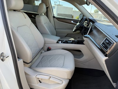 2025 Volkswagen Atlas 2.0T SE w/Technology* 1 OWNER