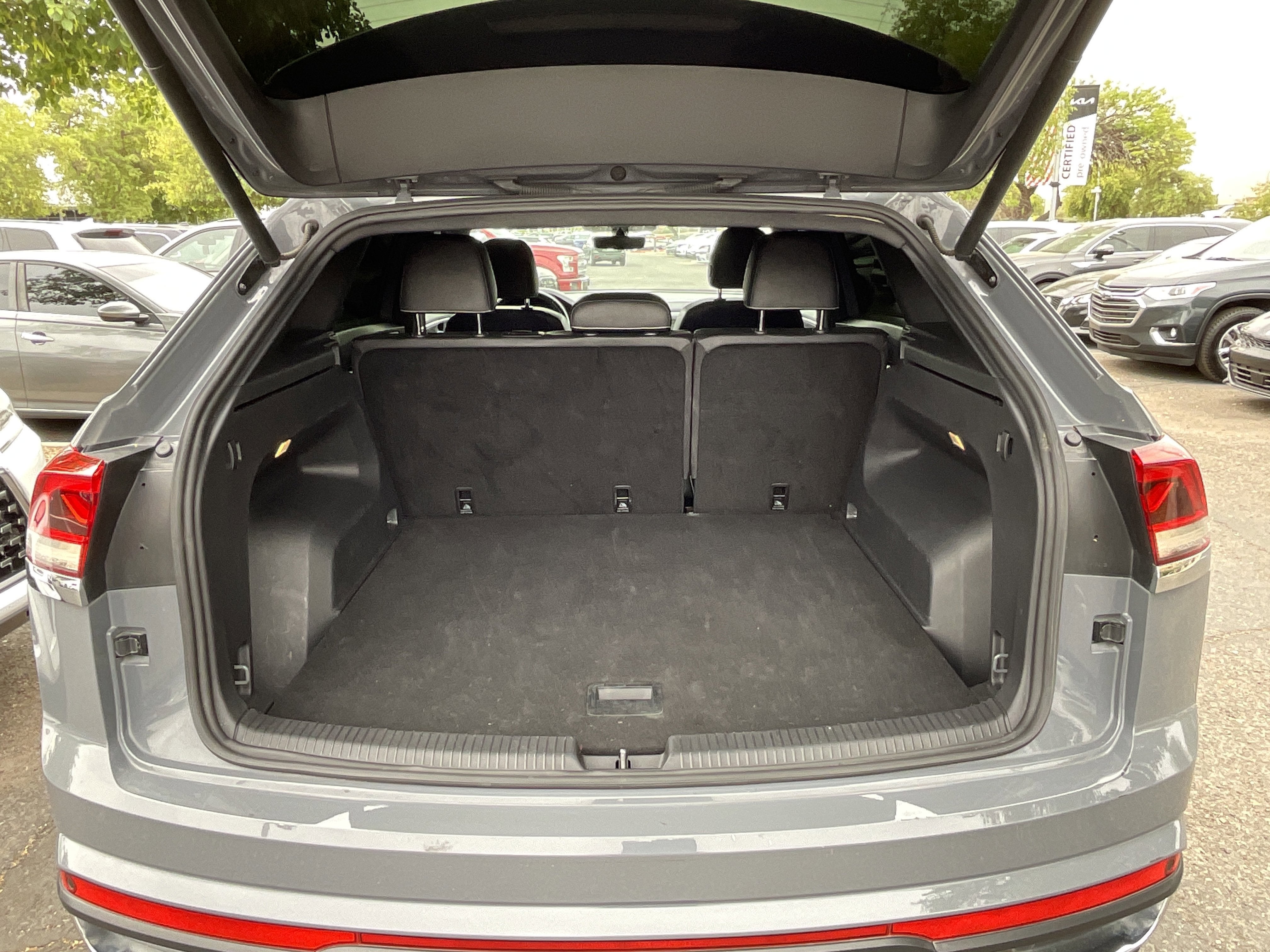 2020 Volkswagen Atlas Cross Sport 2.0T SE w/Technology* 1 OWNER