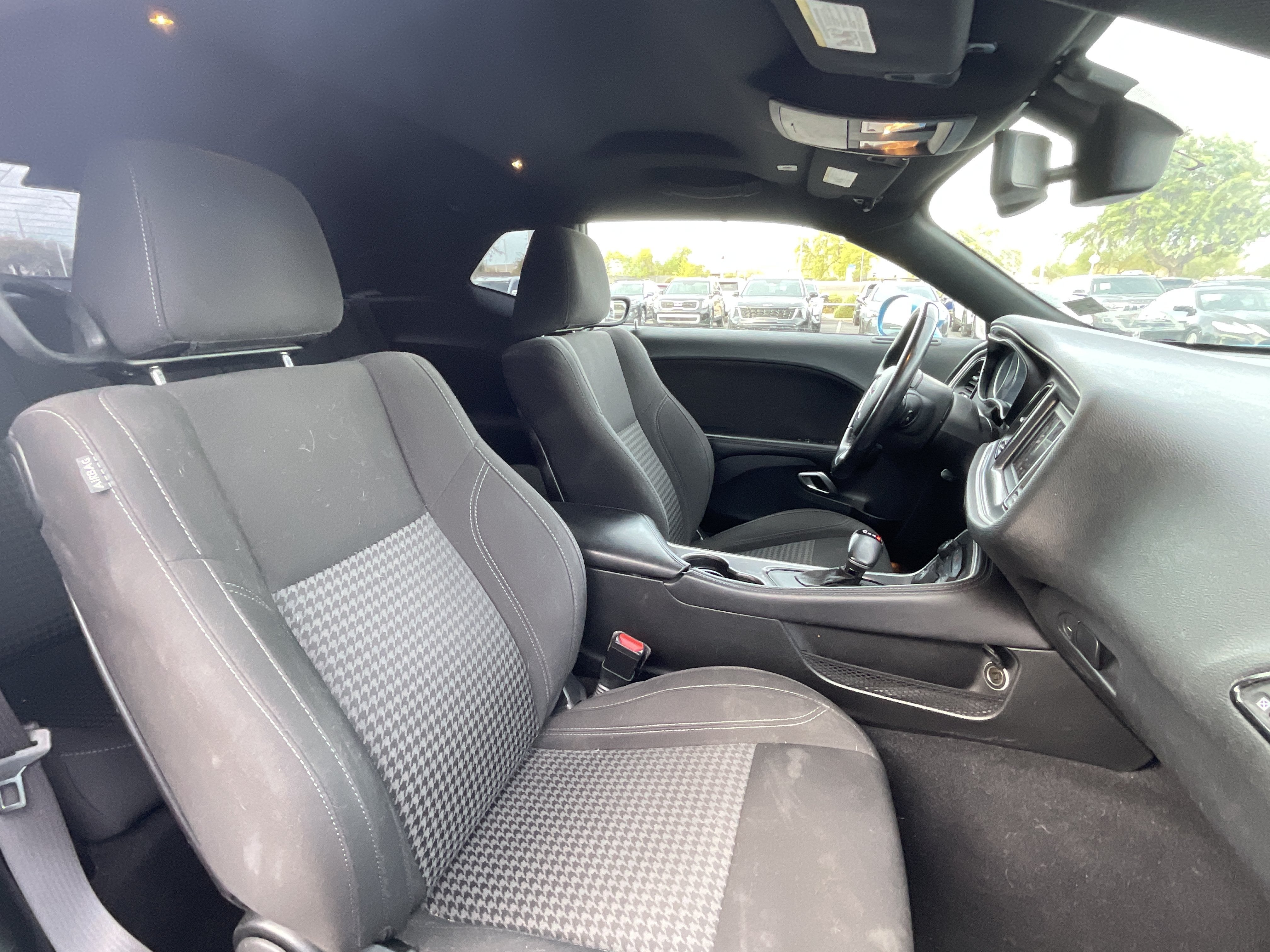 2019 Dodge Challenger SXT