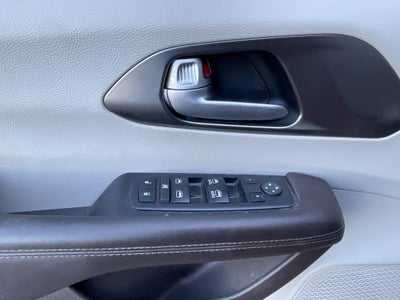 2018 Chrysler Pacifica Touring L* 1 OWNER LOW MILES