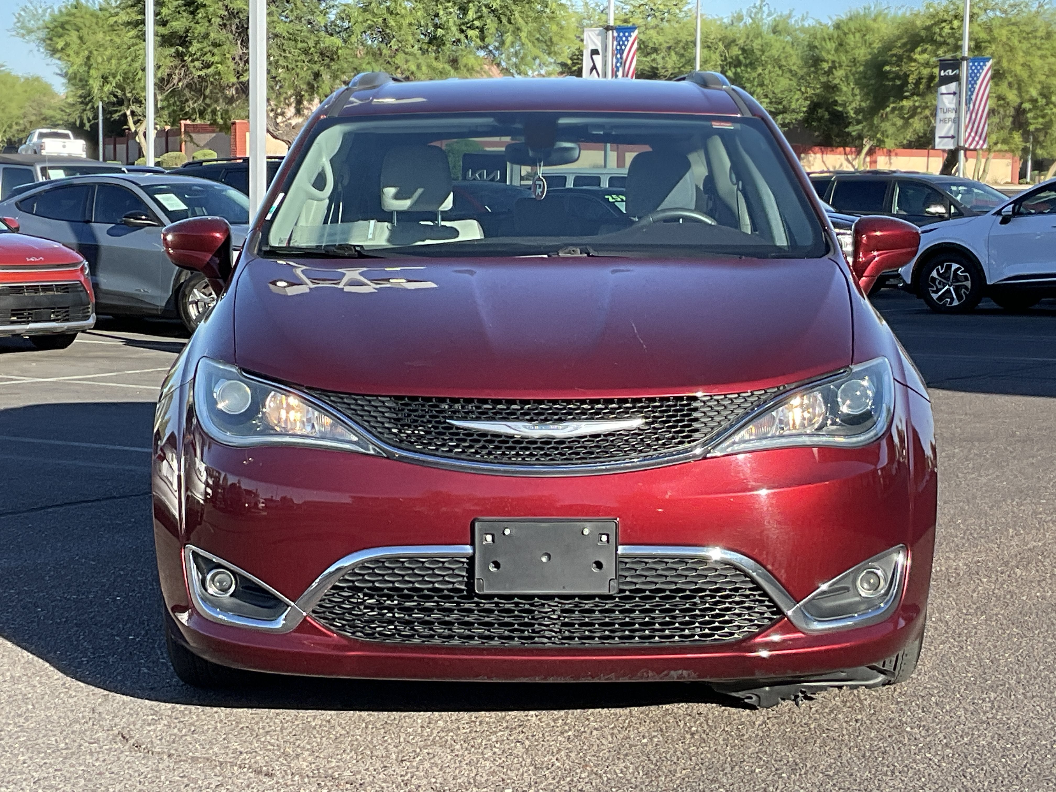 2018 Chrysler Pacifica Touring L* 1 OWNER LOW MILES