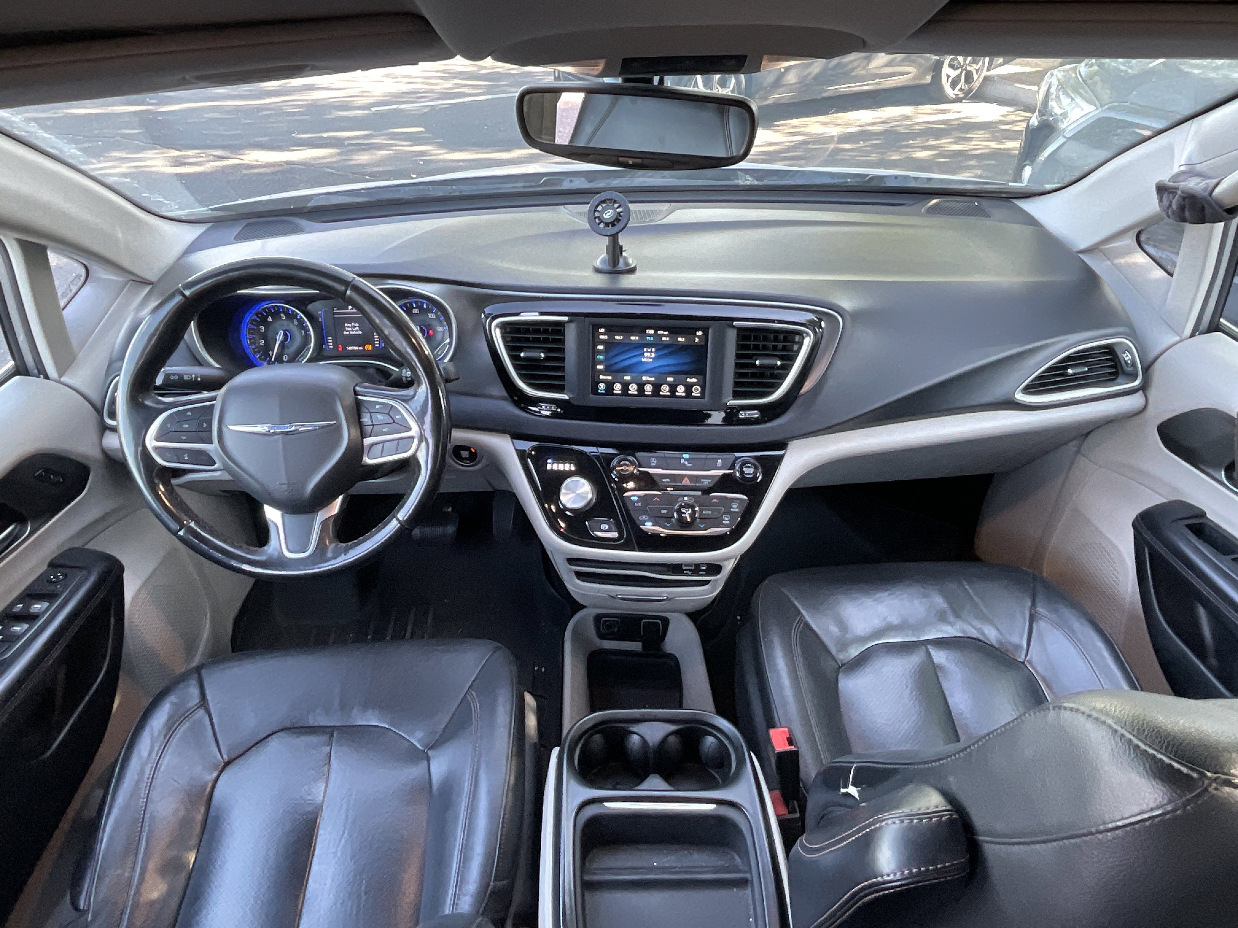 2020 Chrysler Pacifica Touring L 35th Anniversary