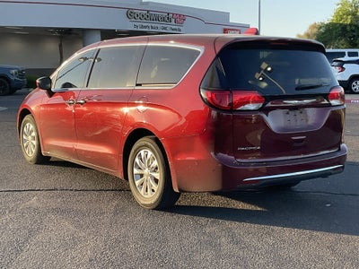 2020 Chrysler Pacifica Touring