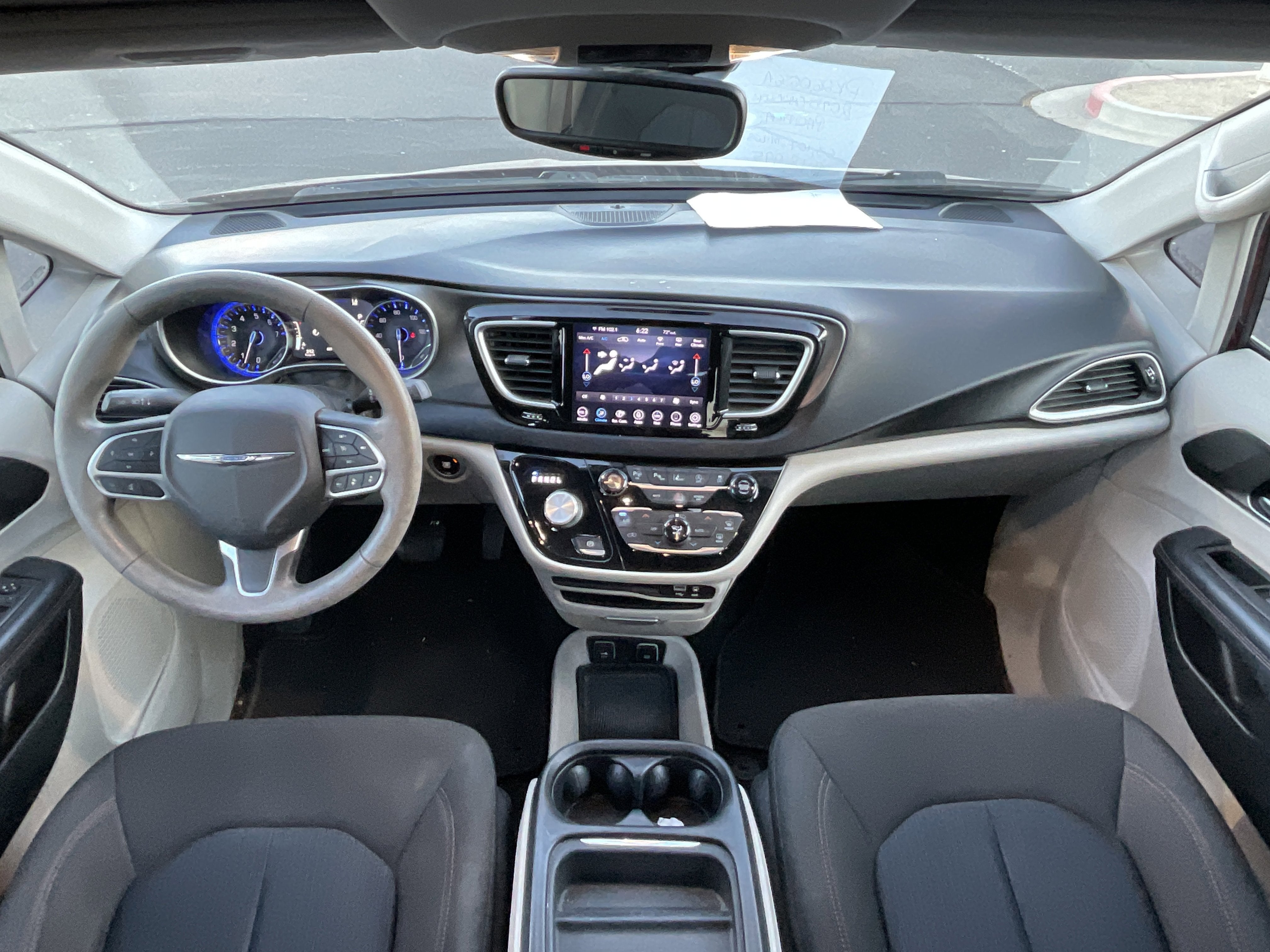 2020 Chrysler Pacifica Touring