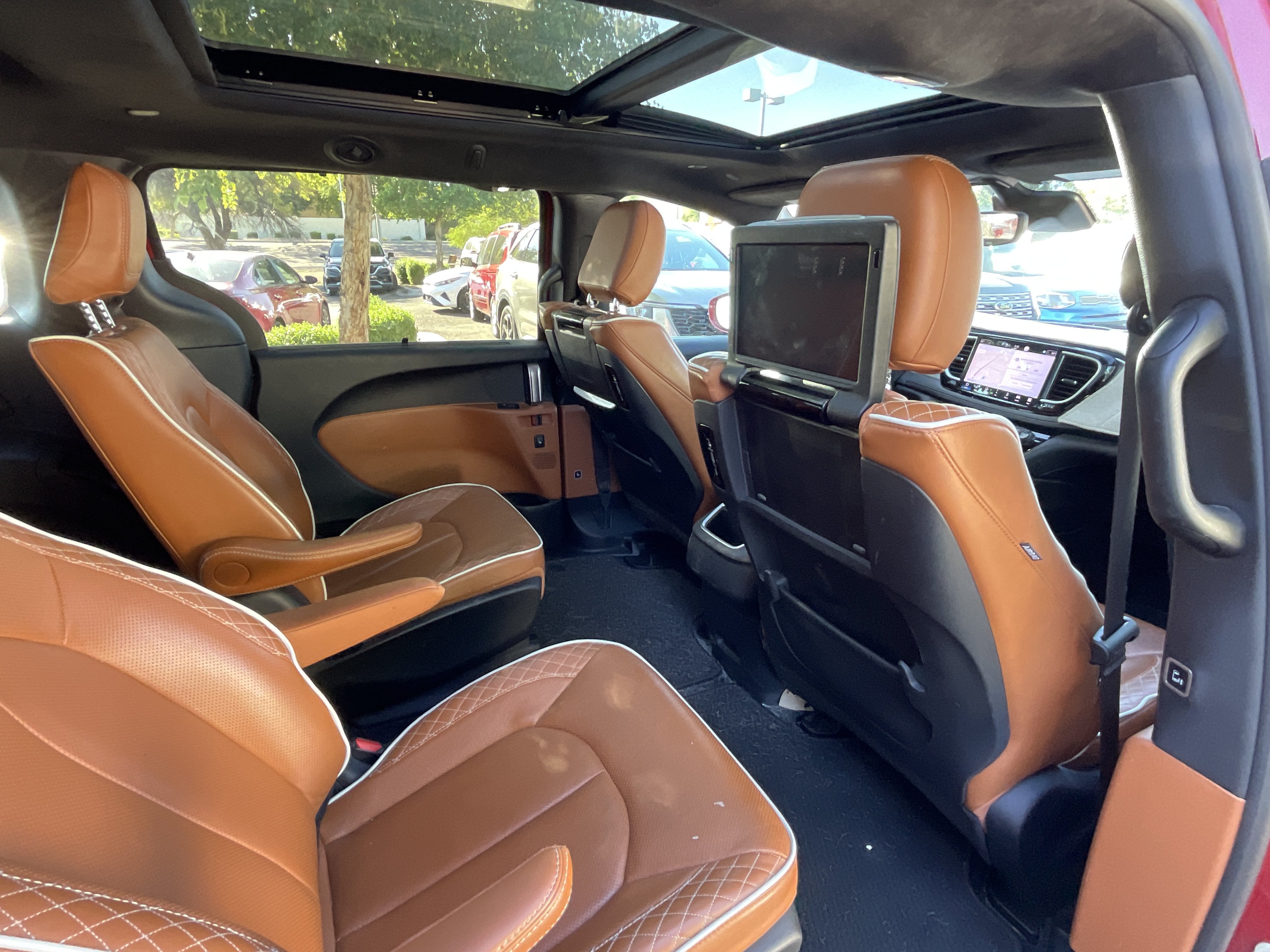 2024 Chrysler Pacifica Pinnacle
