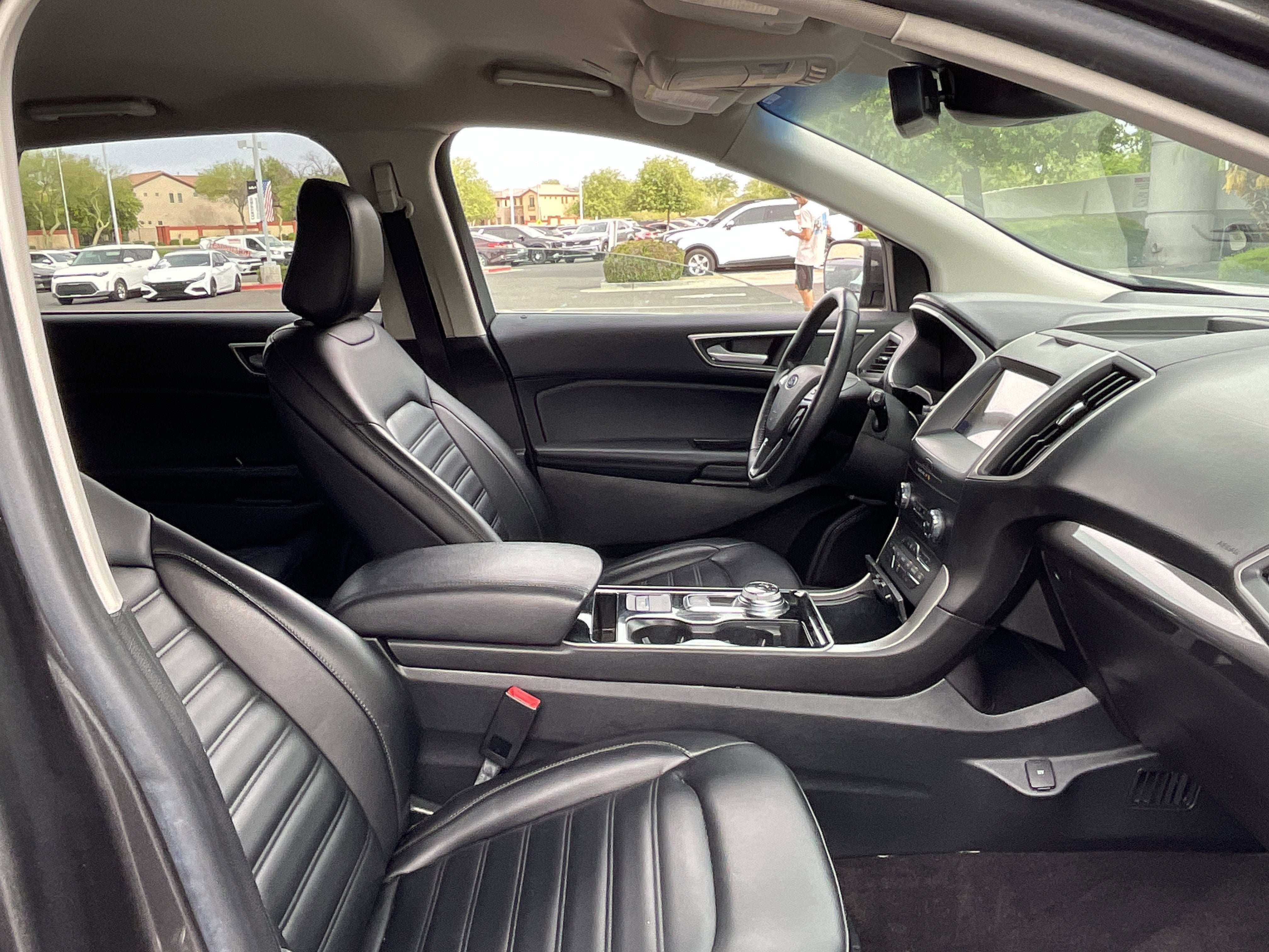 2020 Ford Edge SEL