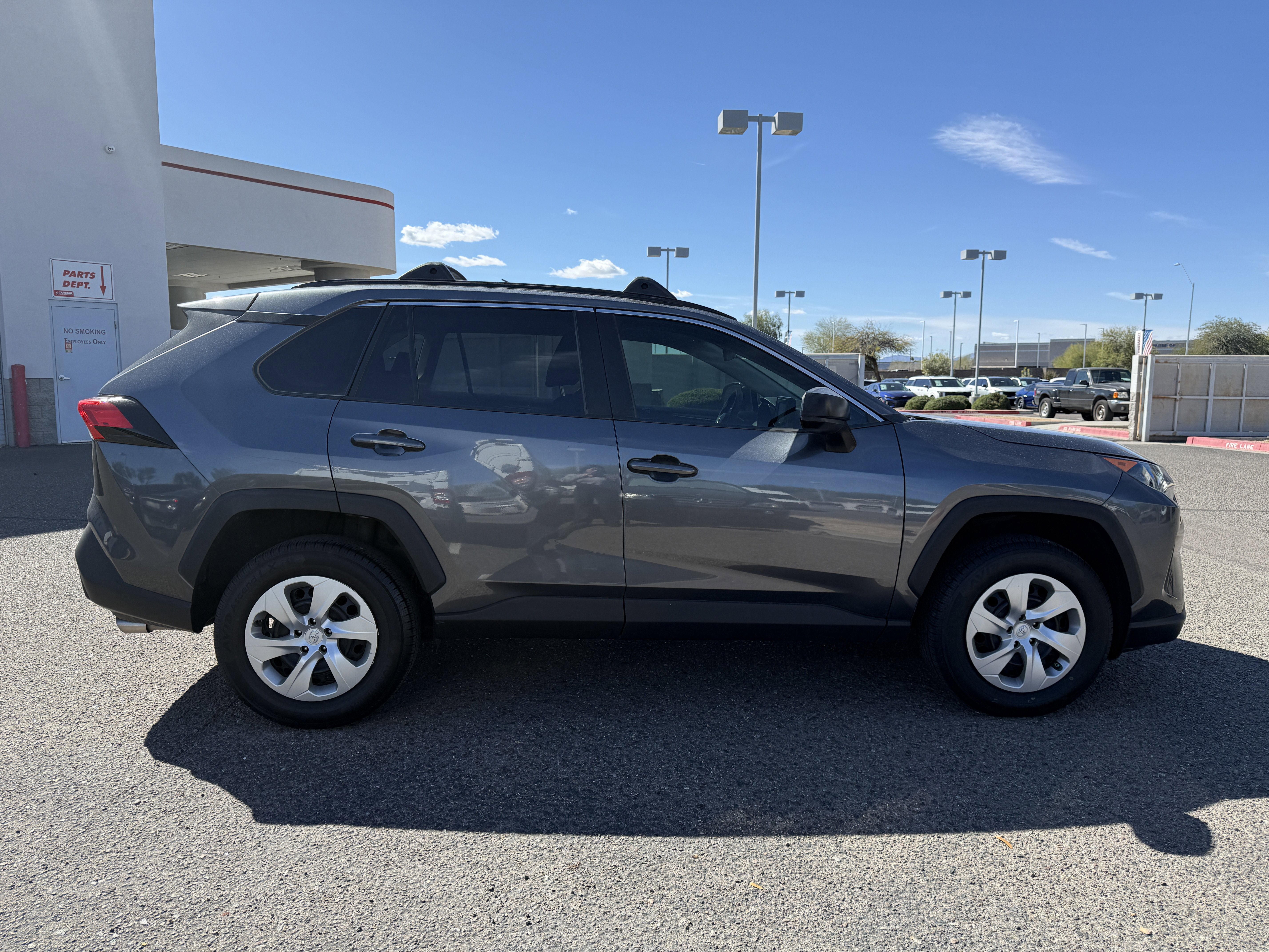2021 Toyota RAV4 LE
