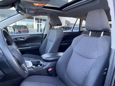 2020 Toyota RAV4 XLE*CLEAN CARFAX/1 OWNER