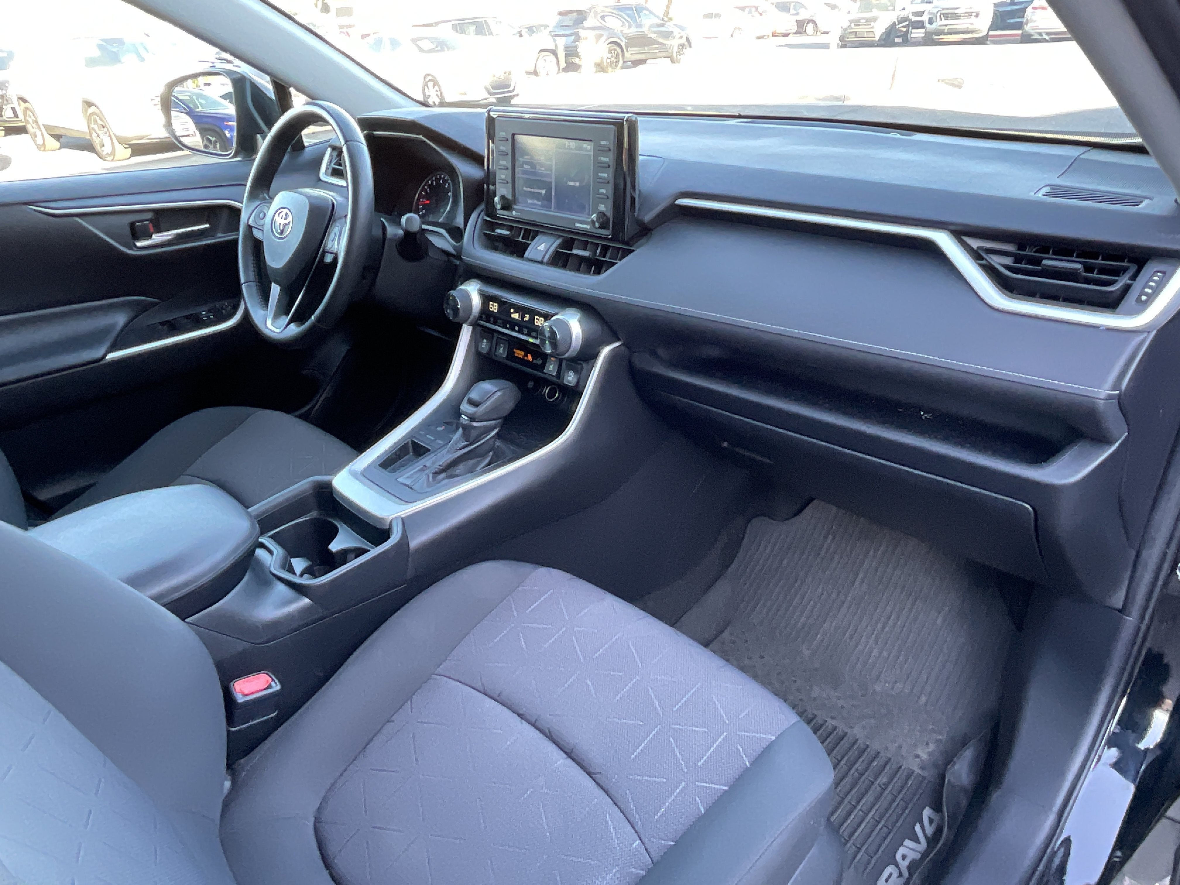 2020 Toyota RAV4 XLE*CLEAN CARFAX/1 OWNER