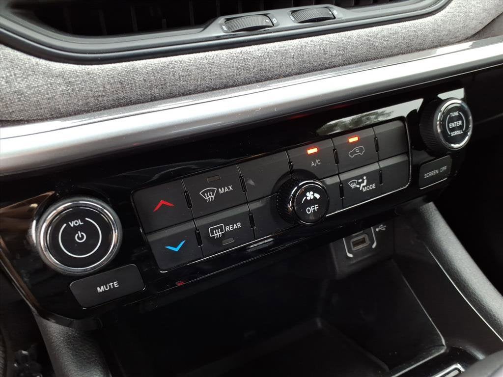 2023 Jeep Compass Latitude Lux*1 OWNER/CLN CFAX