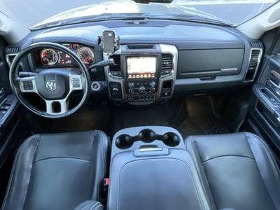 2016 RAM 2500 Laramie* LOW MILES/ CLN CFAX