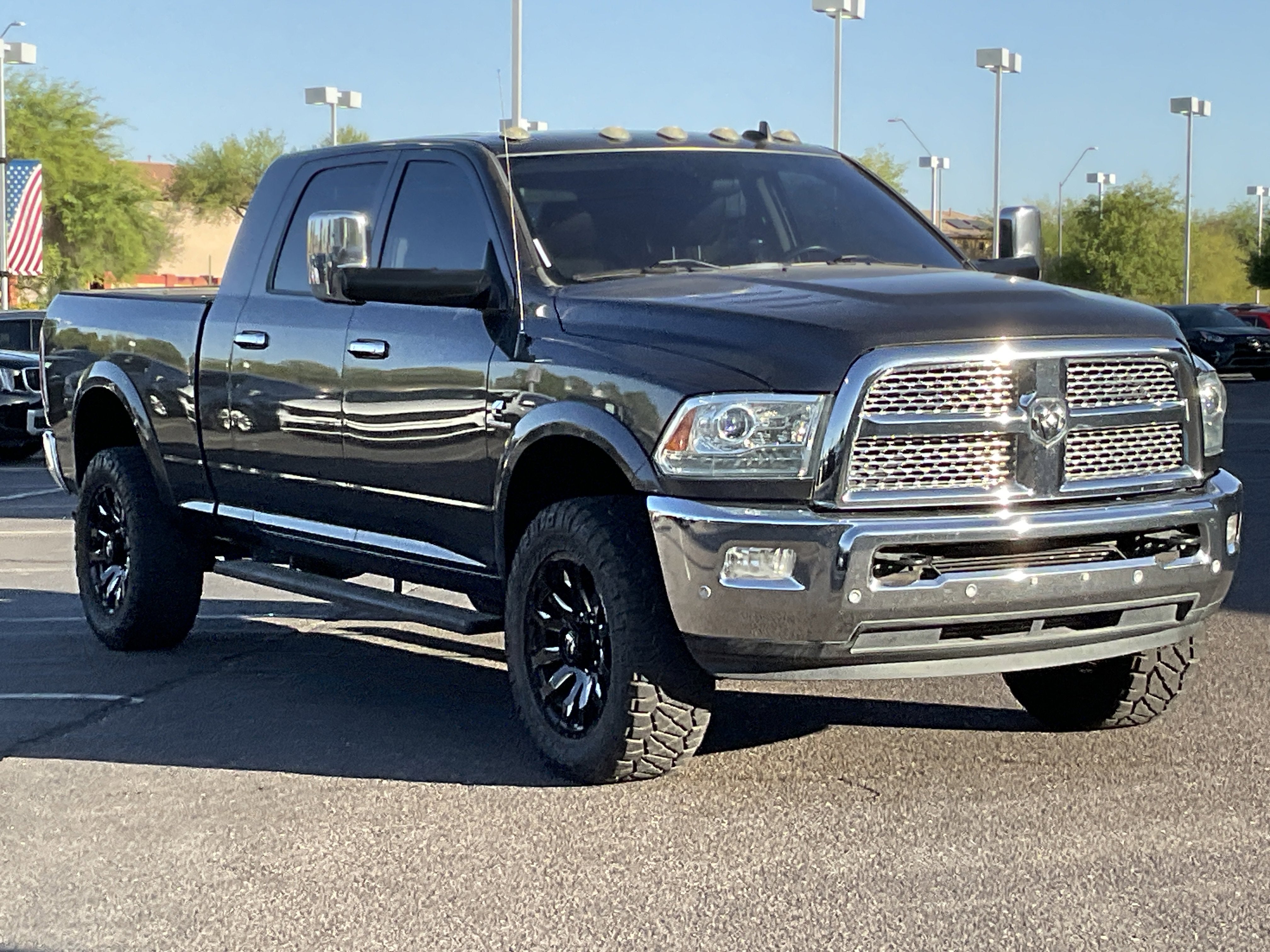 2016 RAM 2500 Laramie* LOW MILES/ CLN CFAX