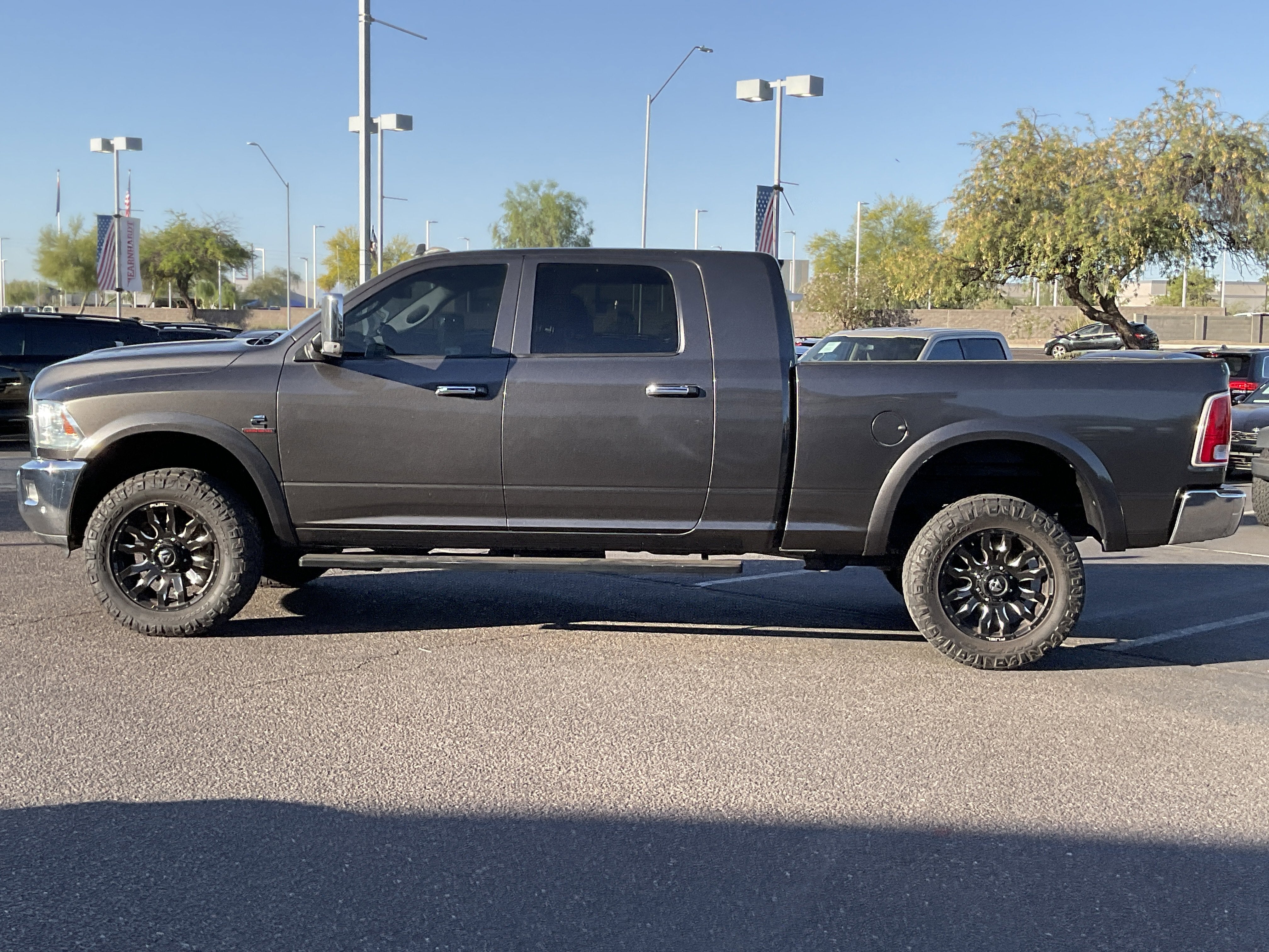 2016 RAM 2500 Laramie* LOW MILES/ CLN CFAX