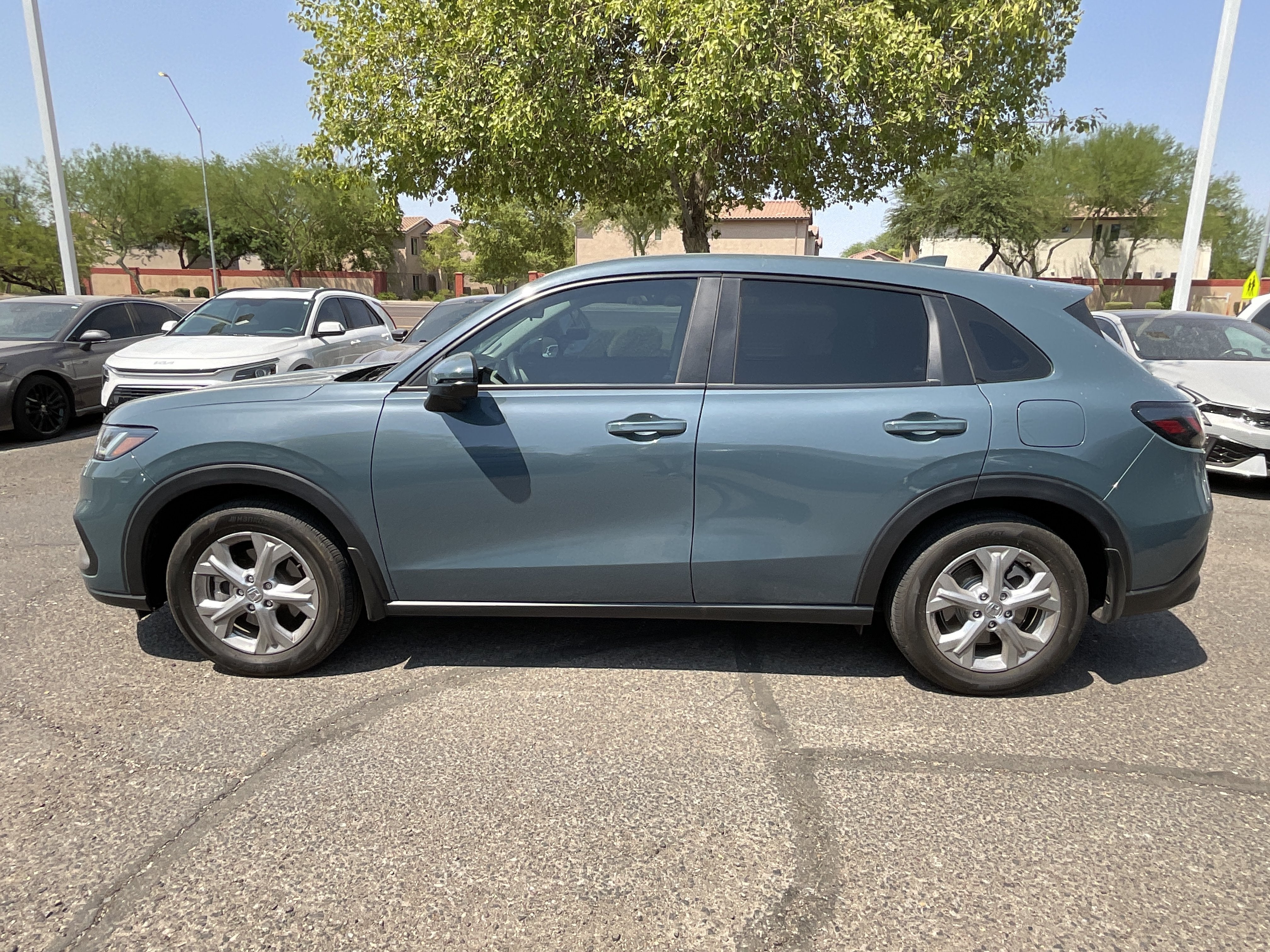 2025 Honda HR-V LX