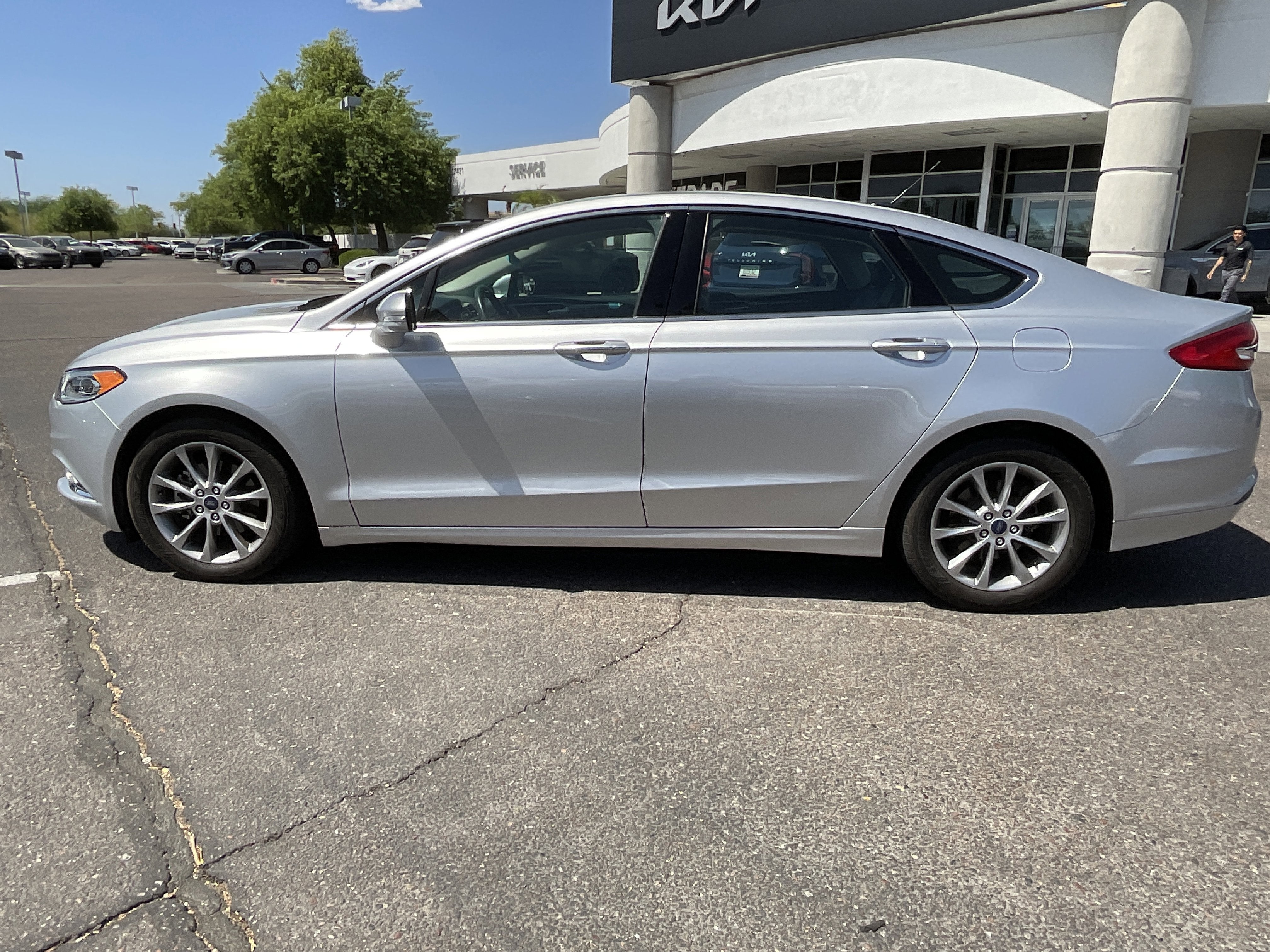 2017 Ford Fusion SE