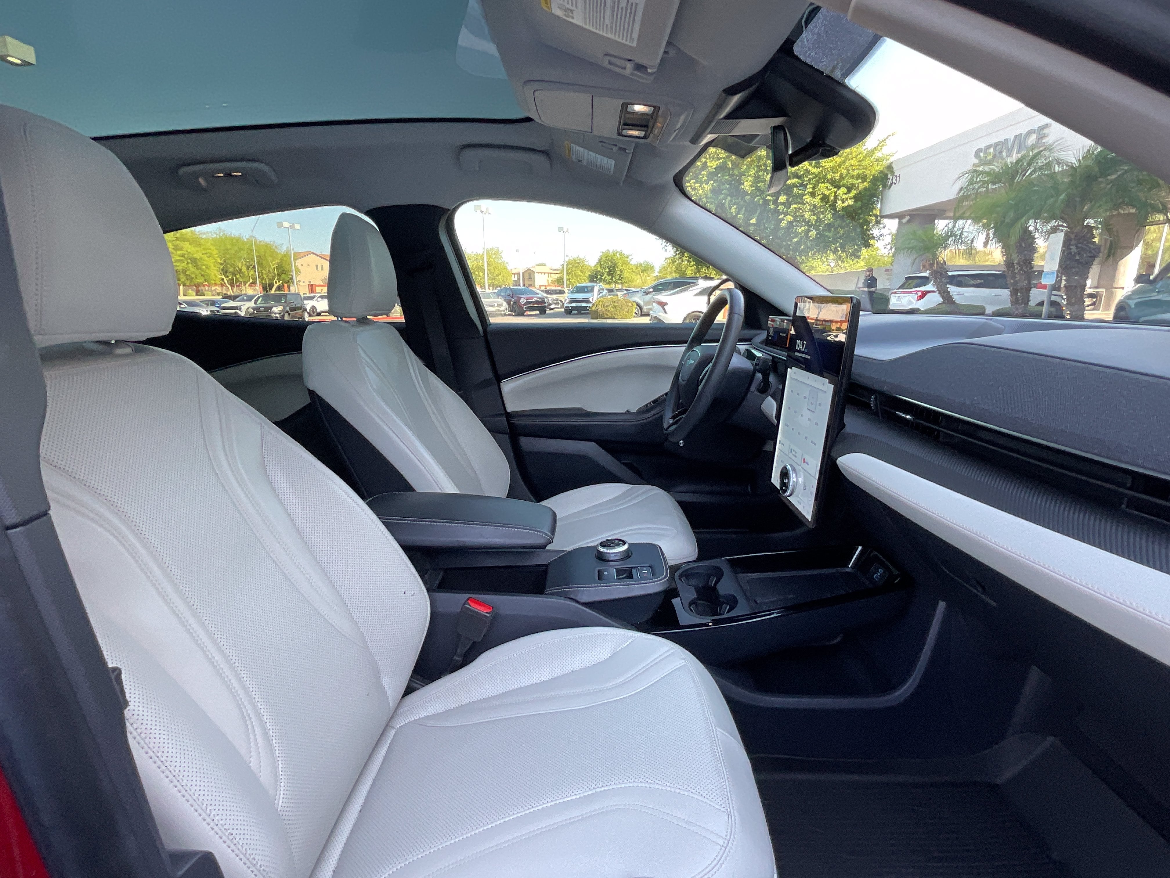 2023 Ford Mustang Mach-E Premium**1 OWNER CLN CF**