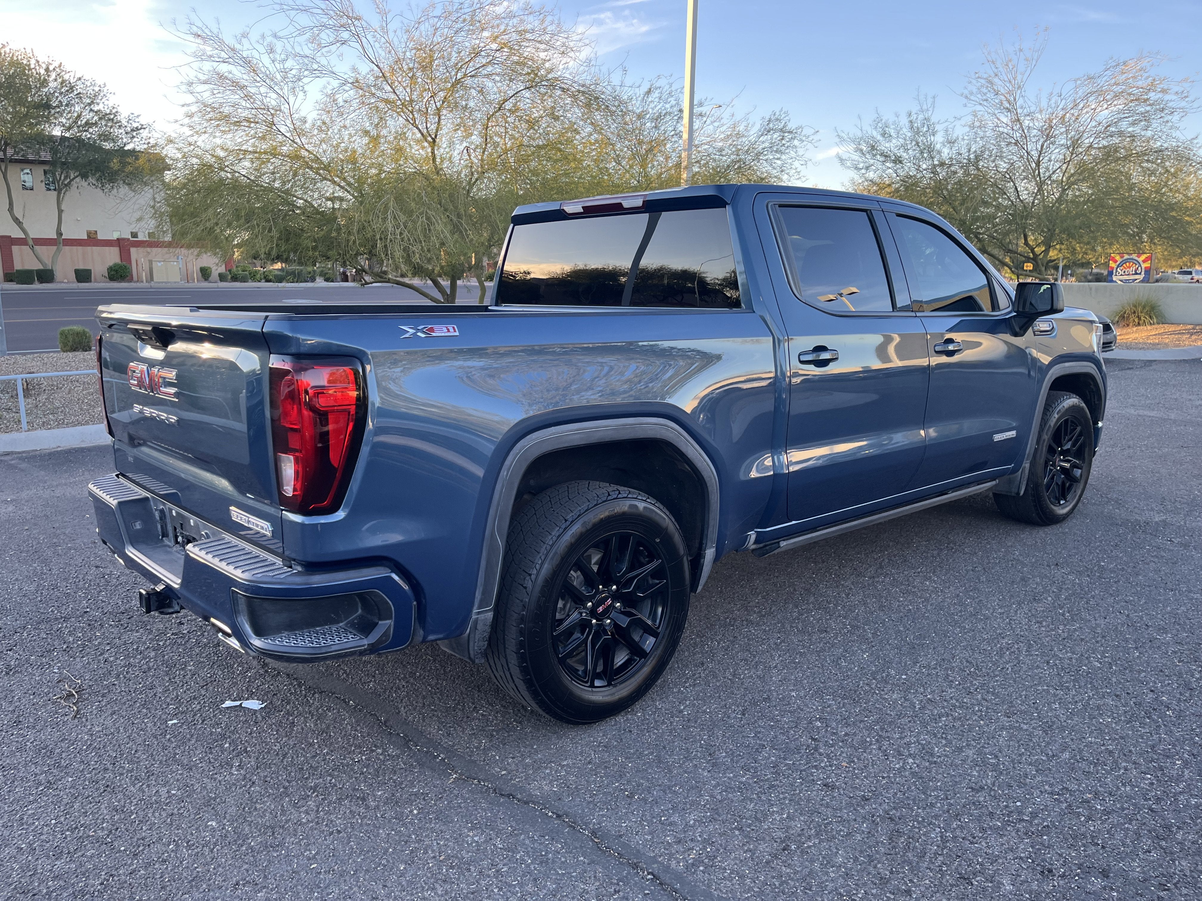 2024 GMC Sierra 1500 Elevation* 1 OWNER/ CLN CARFX