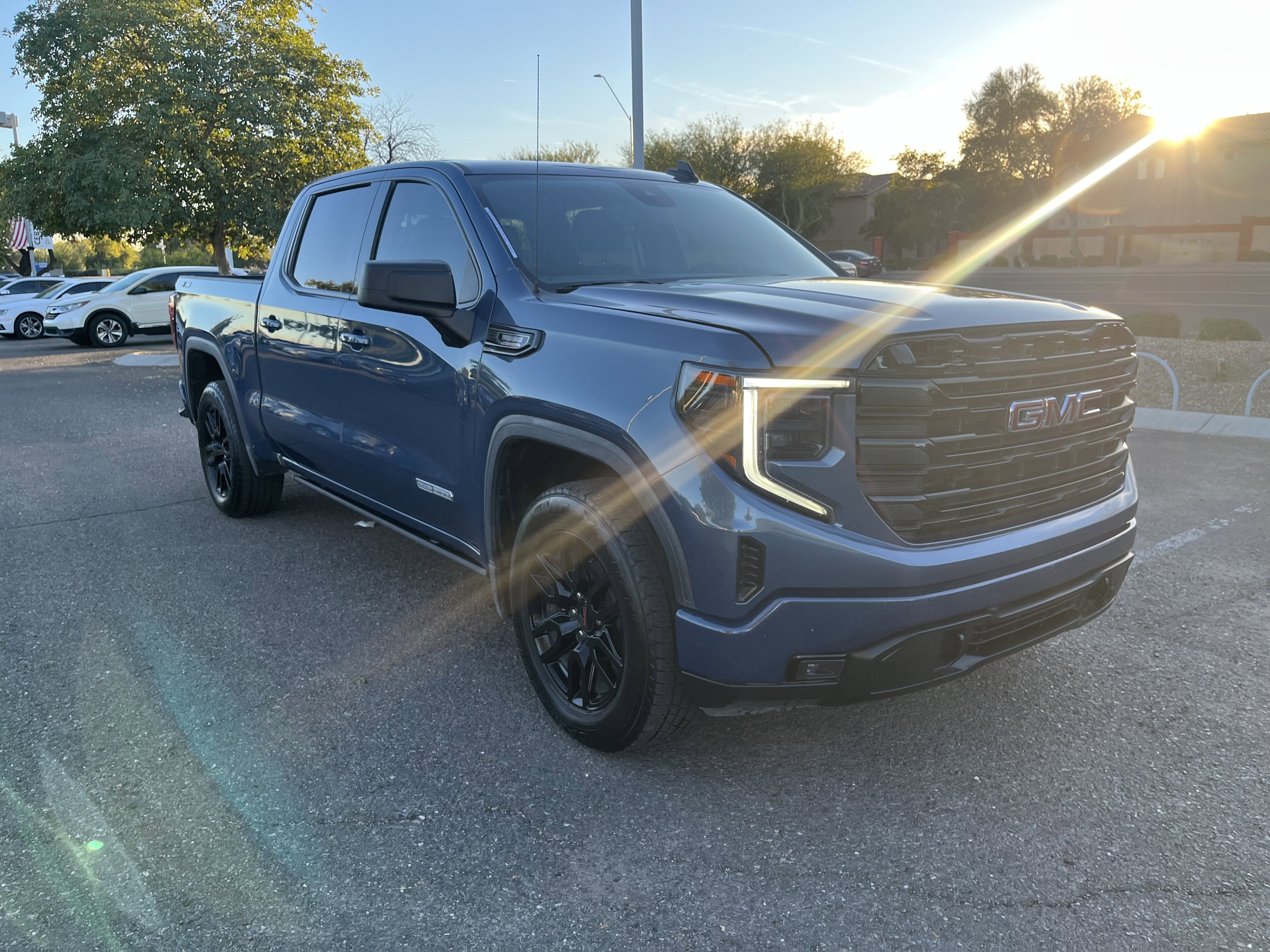 2024 GMC Sierra 1500 Elevation* 1 OWNER/ CLN CARFX