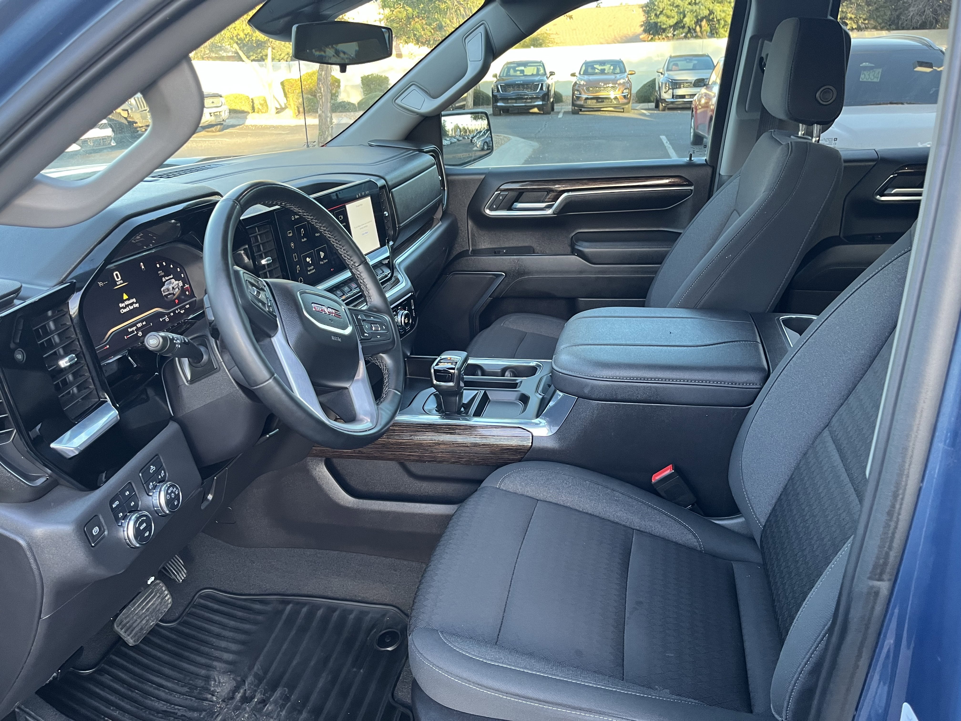 2024 GMC Sierra 1500 Elevation* 1 OWNER/ CLN CARFX