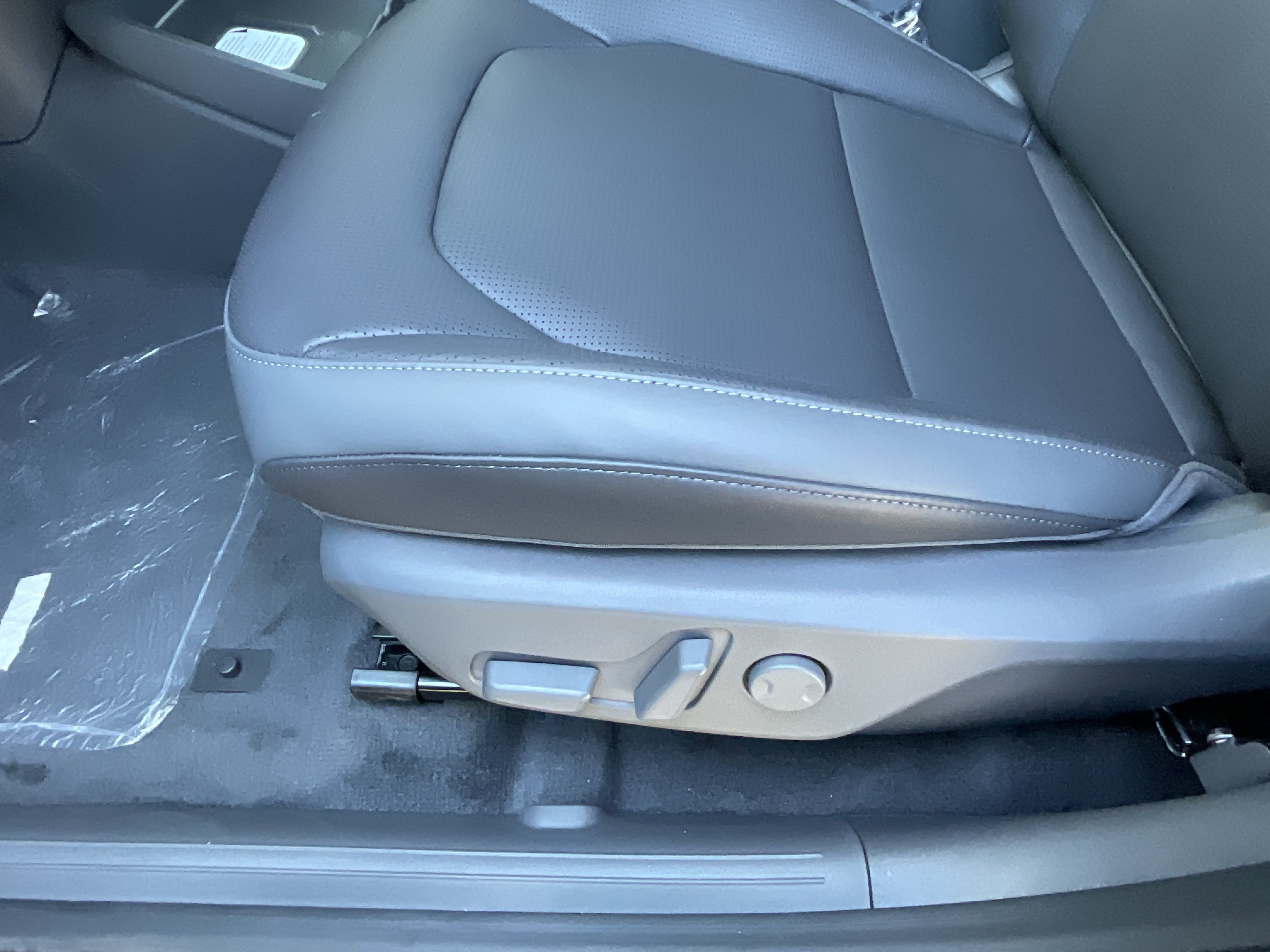 2027 Kia EV3 Wind Nightfall Pkg