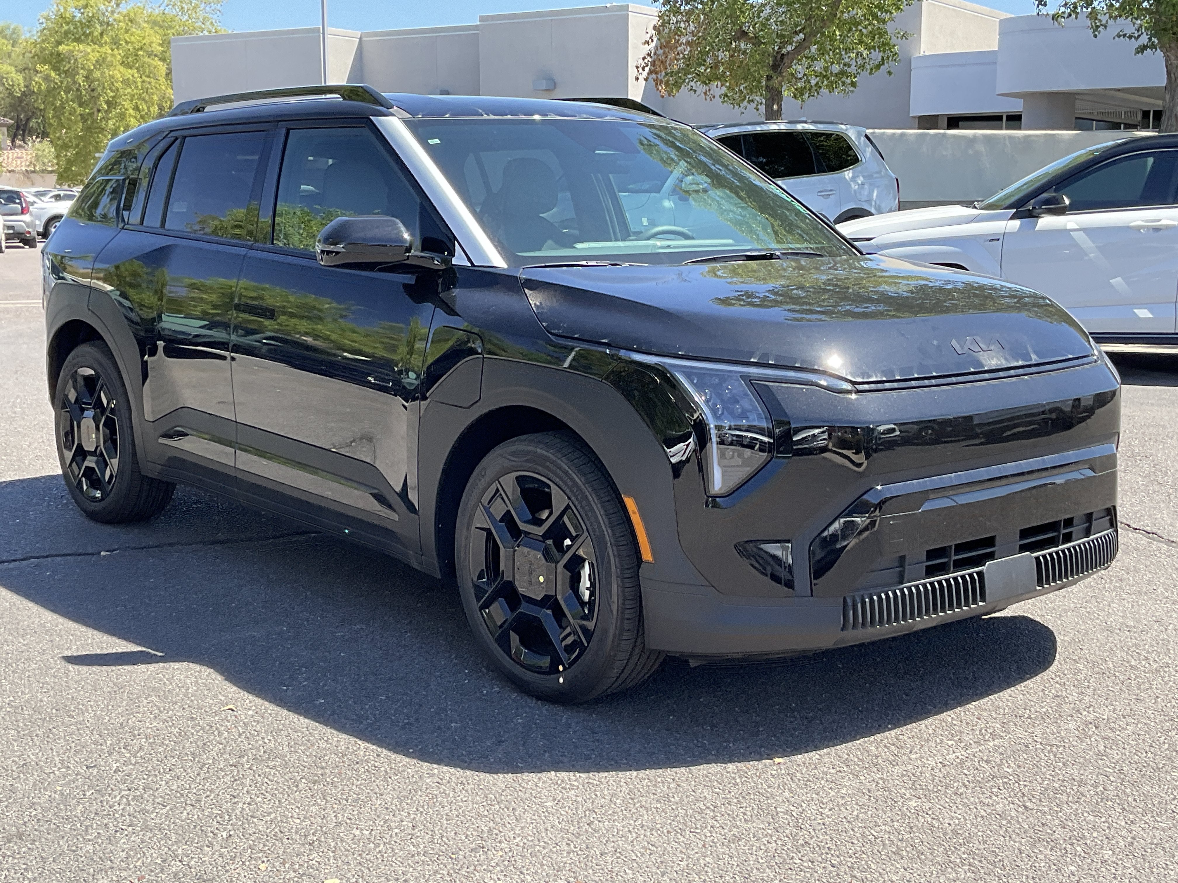 2027 Kia EV3 Wind Nightfall Pkg