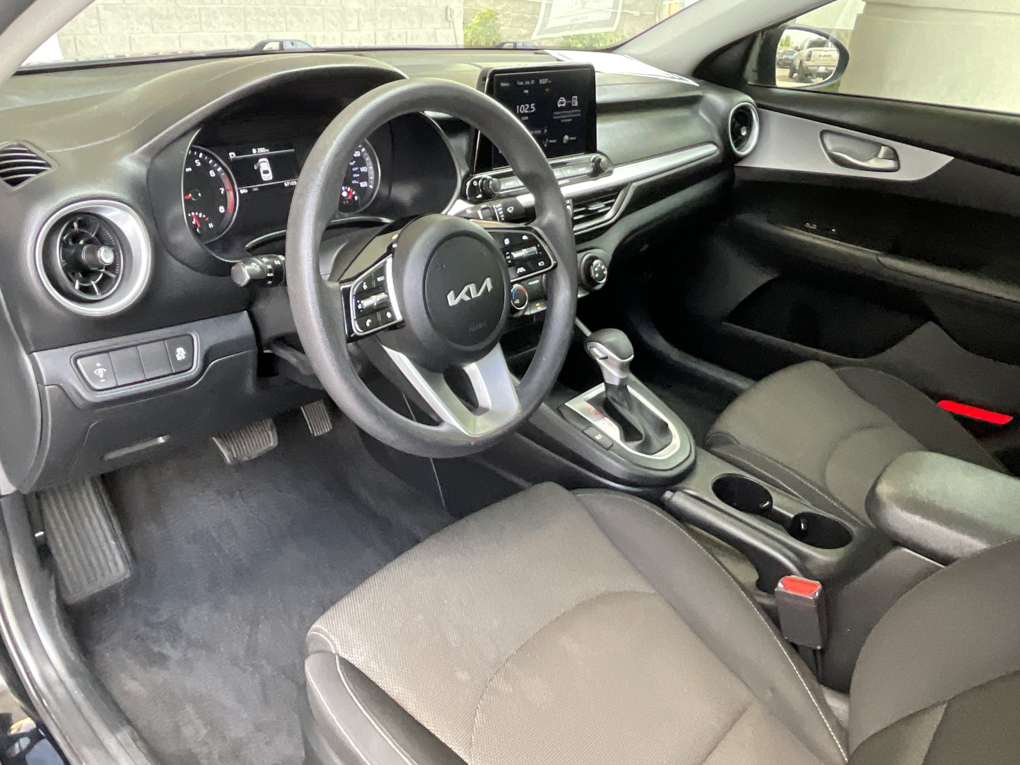 2024 Kia Forte LX