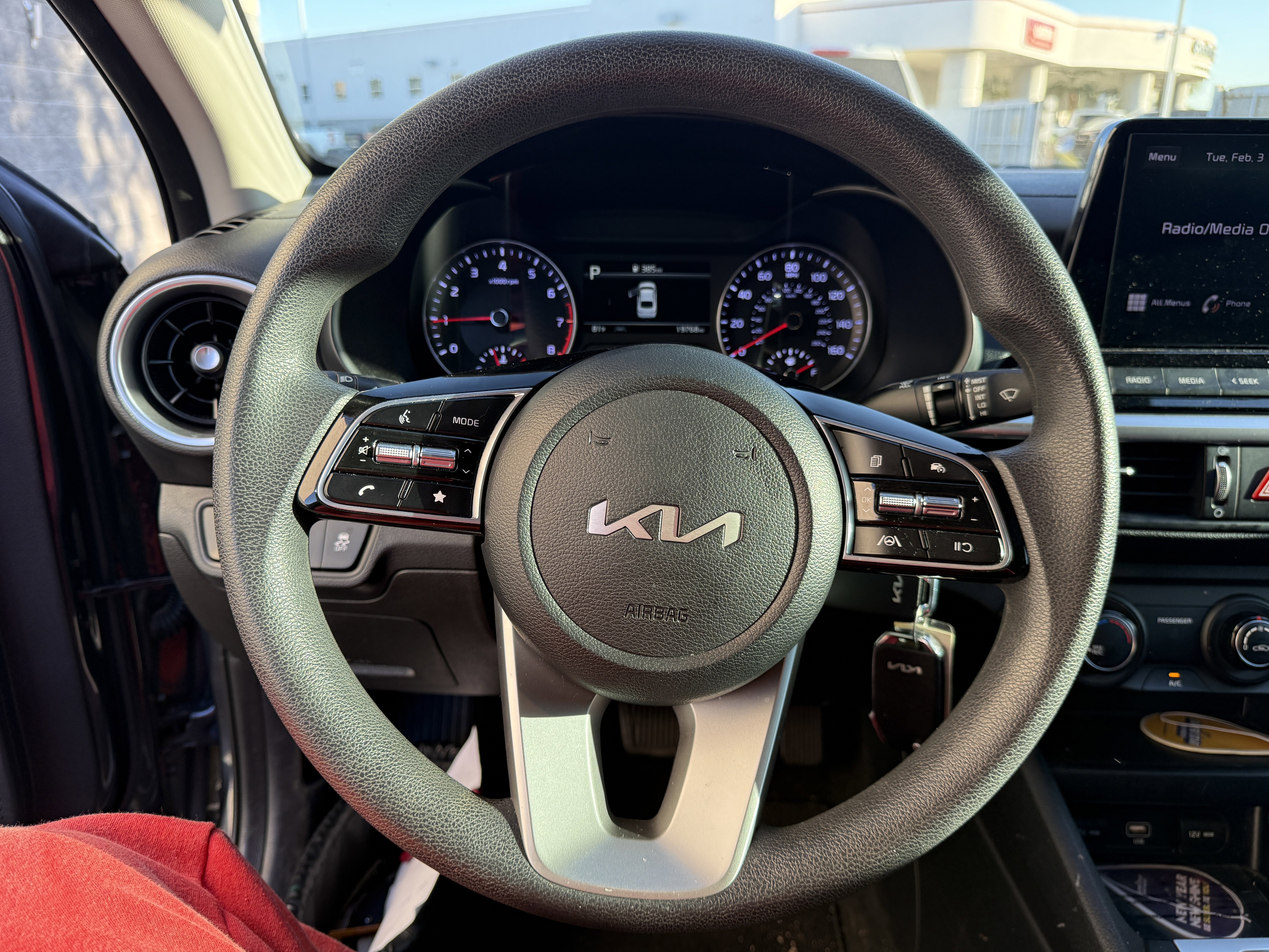 2023 Kia Forte LXS*1 OWNER/ CLEAN CARFAX