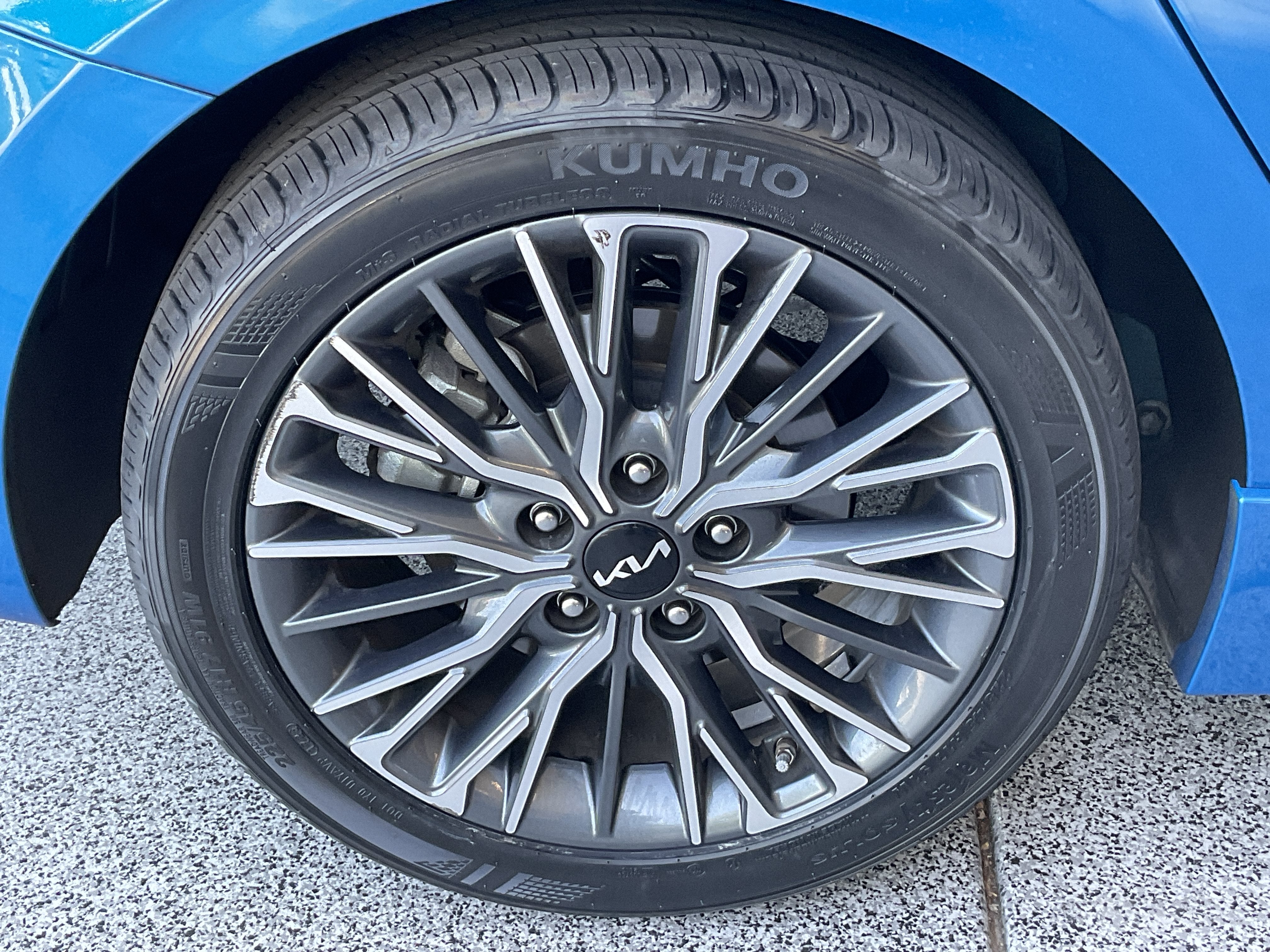 2023 Kia Forte GT-Line
