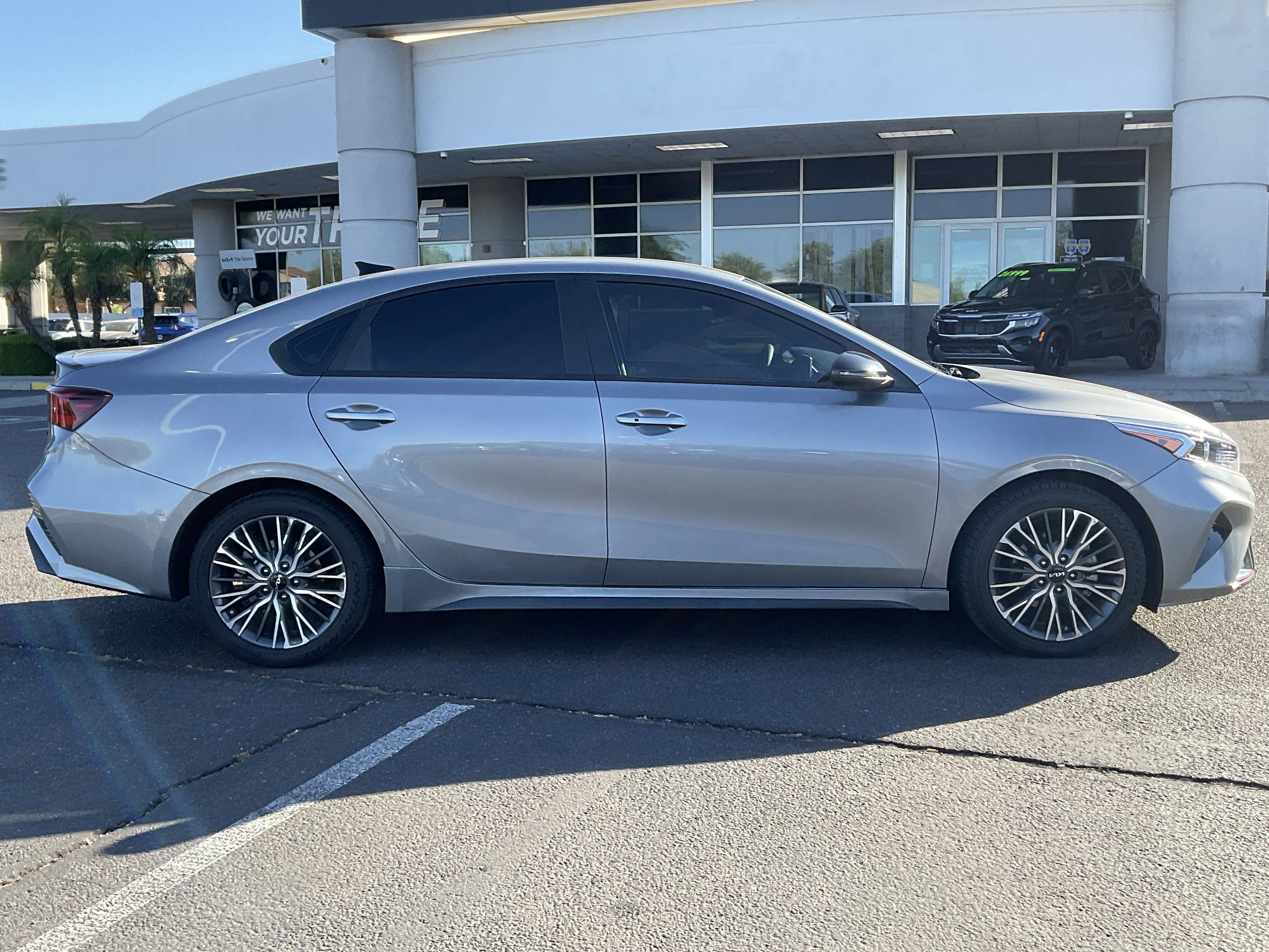 2023 Kia Forte GT-Line