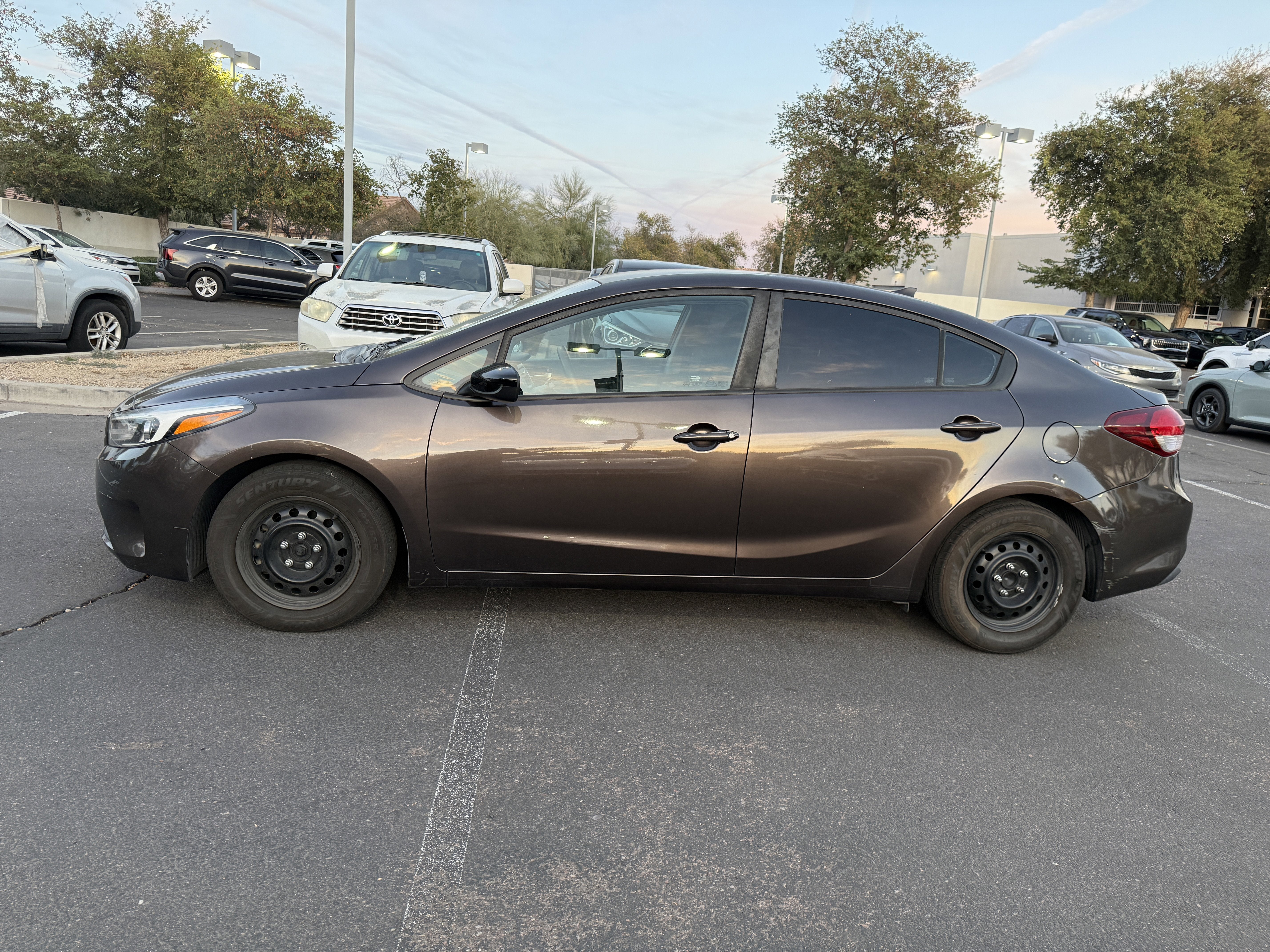 2017 Kia Forte LX* CLEAN CARFAX/ LOW MILES