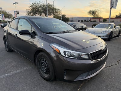 2017 Kia Forte LX* CLEAN CARFAX/ LOW MILES