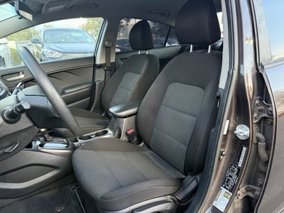 2017 Kia Forte LX* CLEAN CARFAX/ LOW MILES