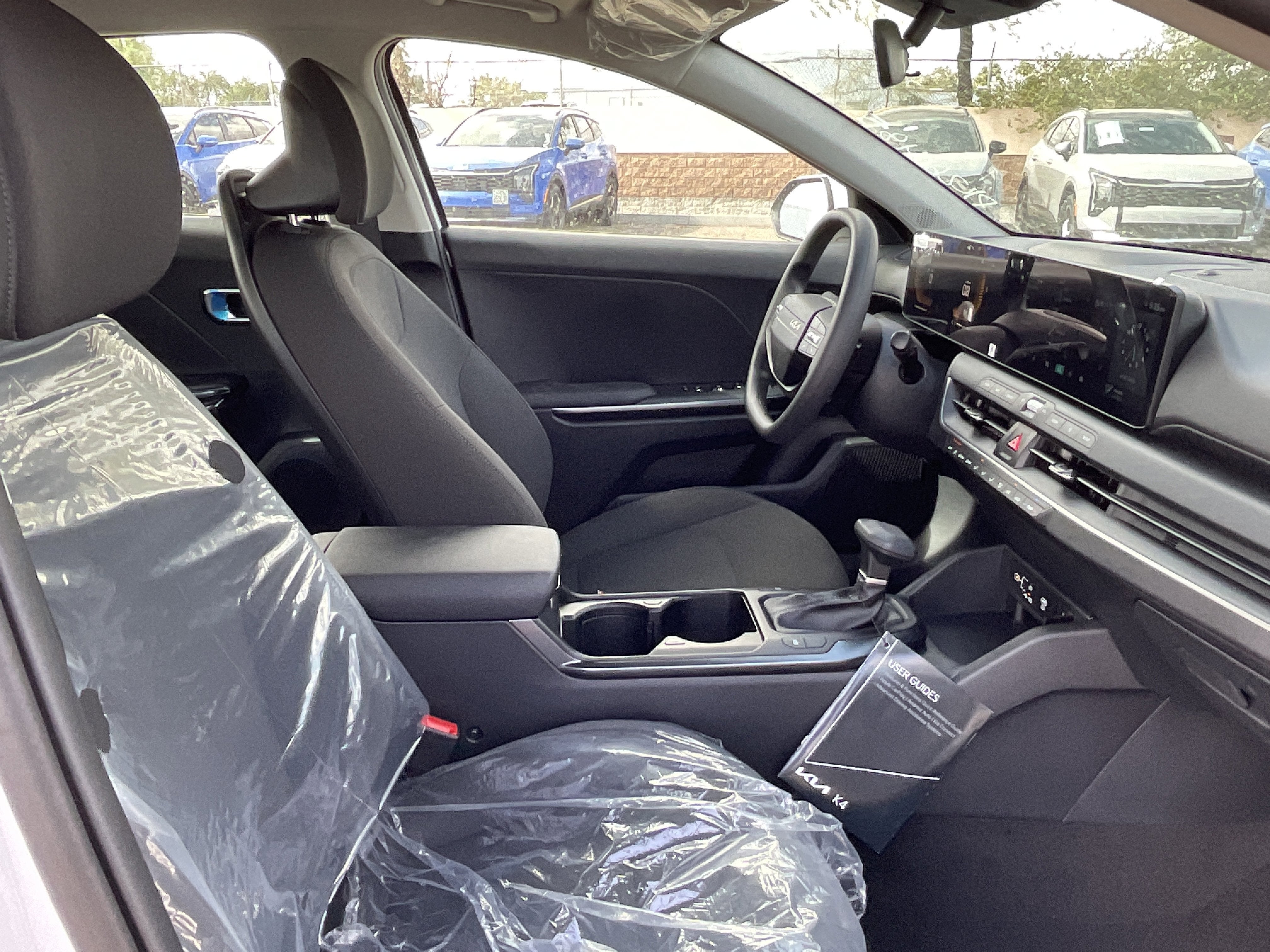 2026 Kia K4 LXS