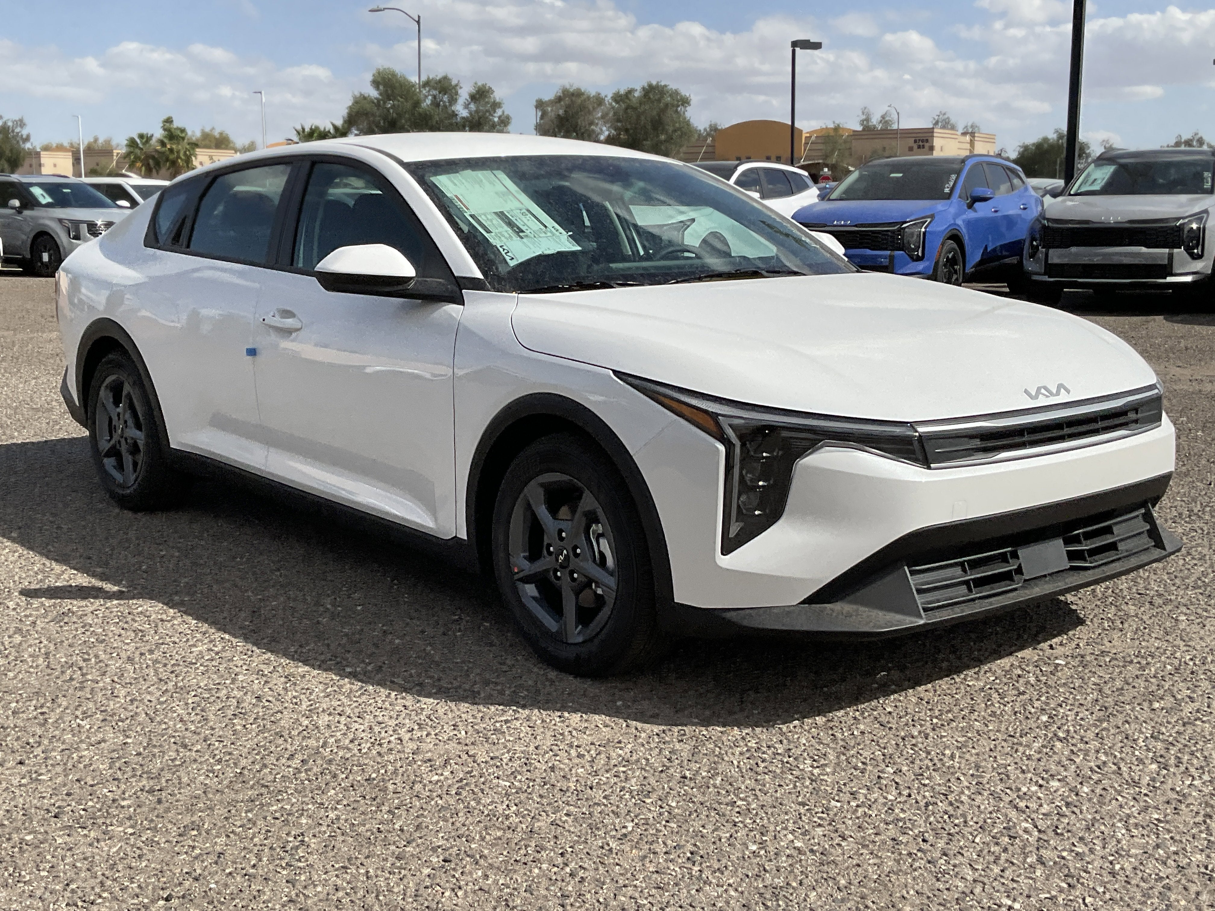 2026 Kia K4 LXS
