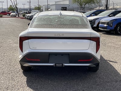 2026 Kia K4 LXS